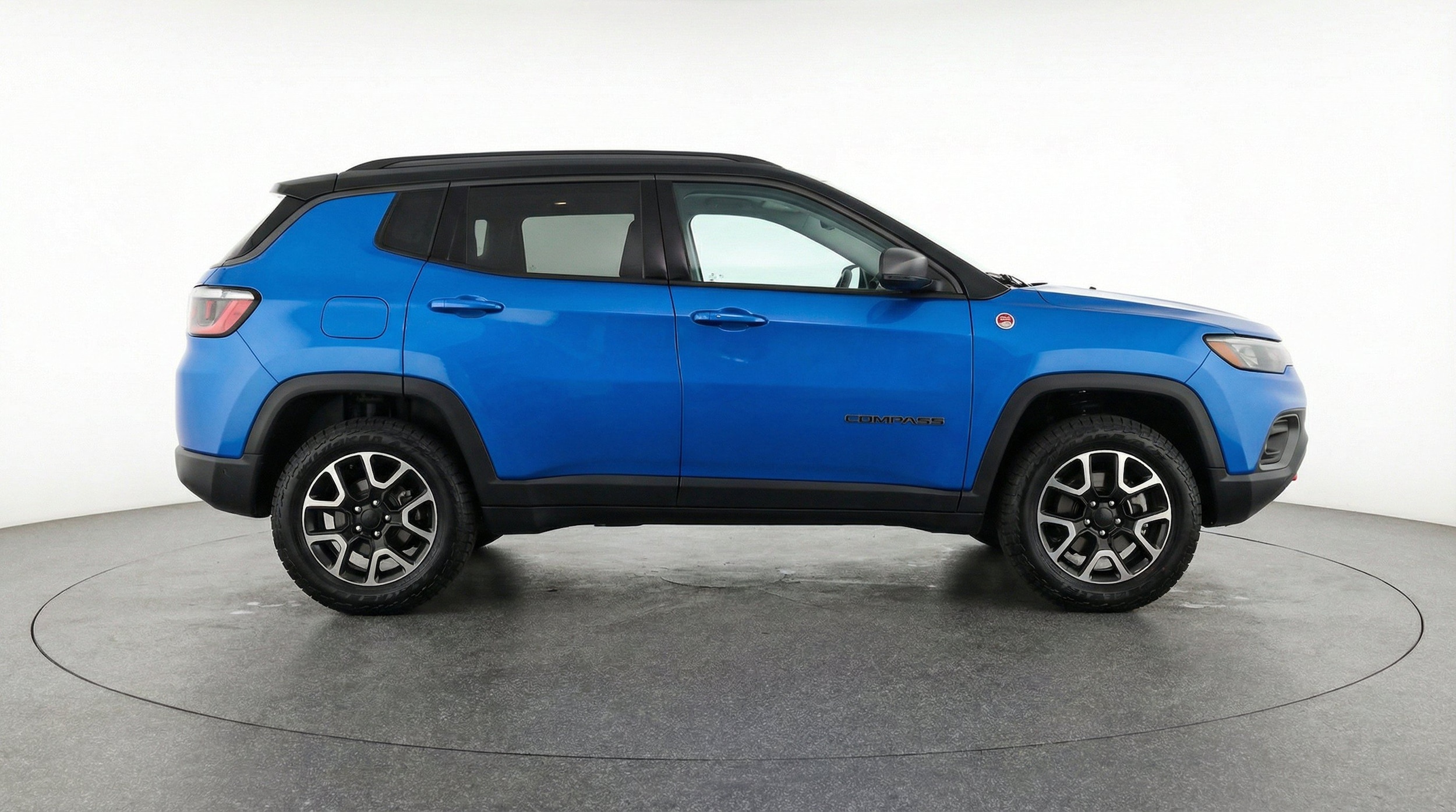 Thumbnail: 2025 Jeep Compass - 11