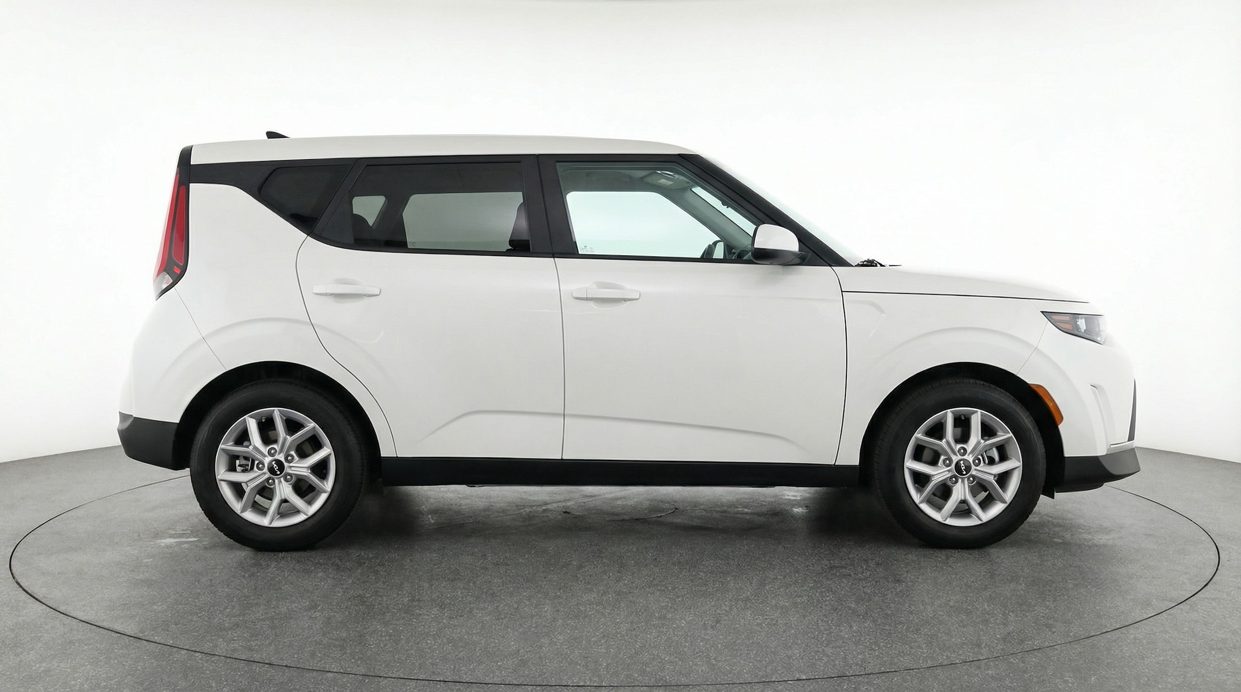 Thumbnail: 2025 Kia Soul - 8