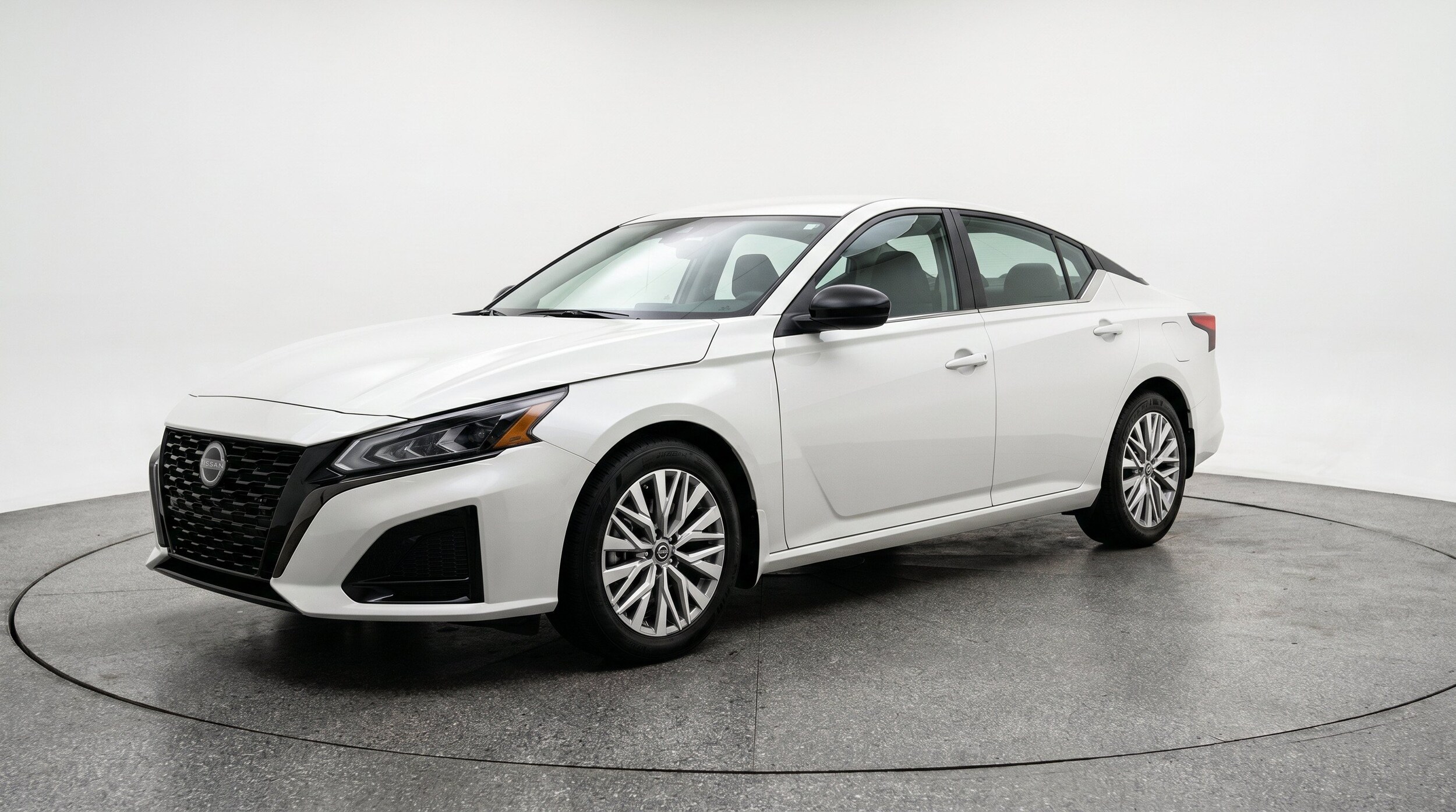 Thumbnail: 2026 Nissan Altima - 3