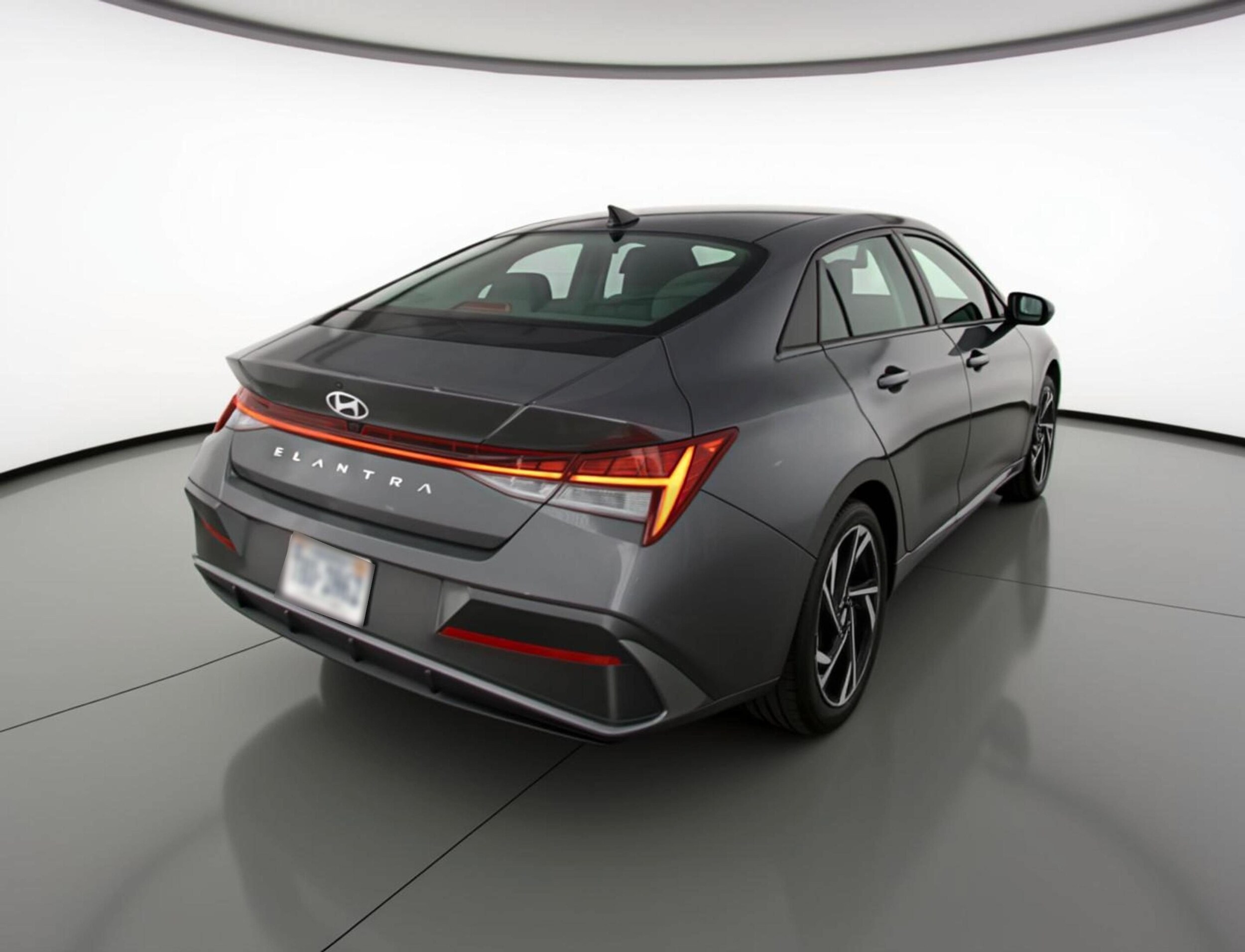 Thumbnail: 2025 Hyundai Elantra - 9