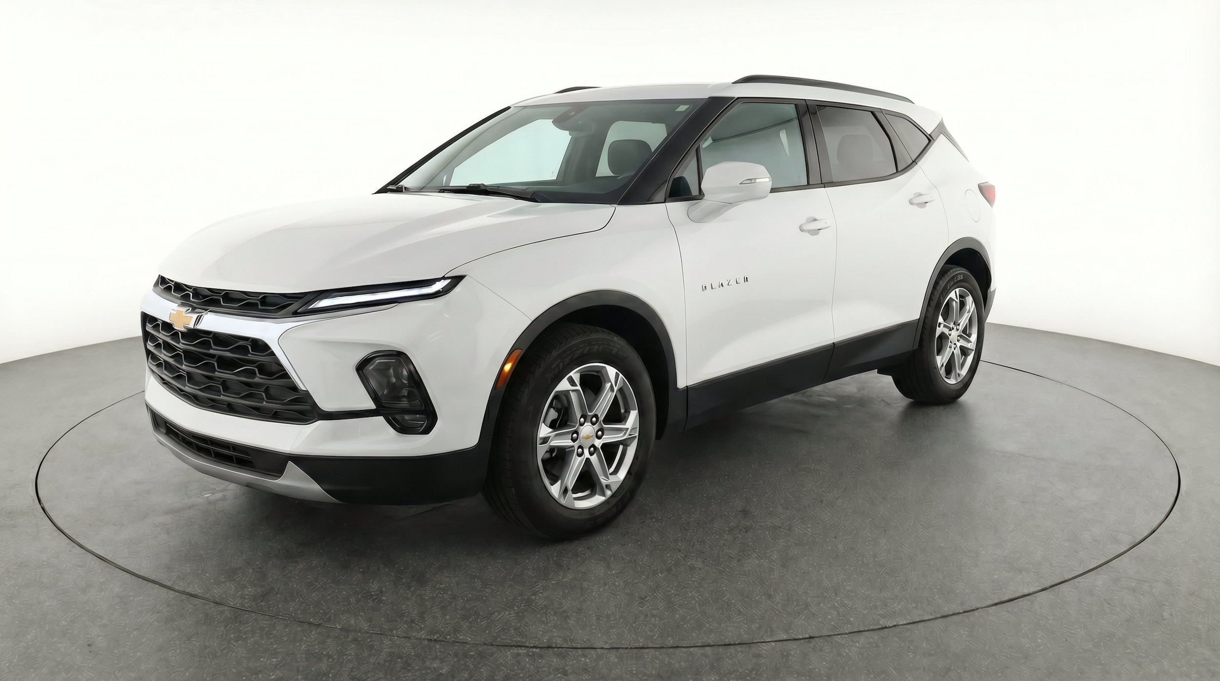 Thumbnail: 2025 Chevrolet Blazer - 3