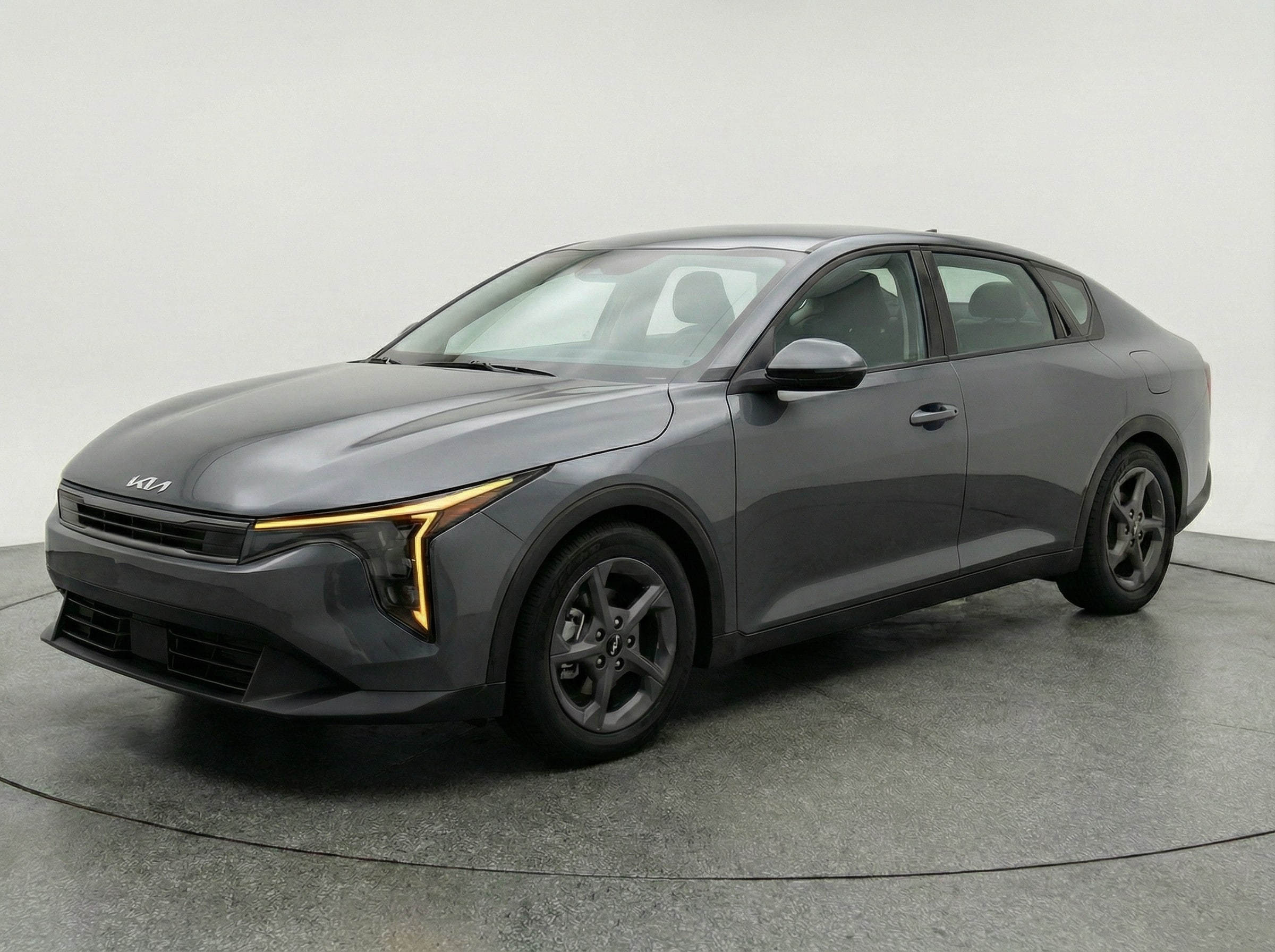 Thumbnail: 2025 Kia K4 - 3