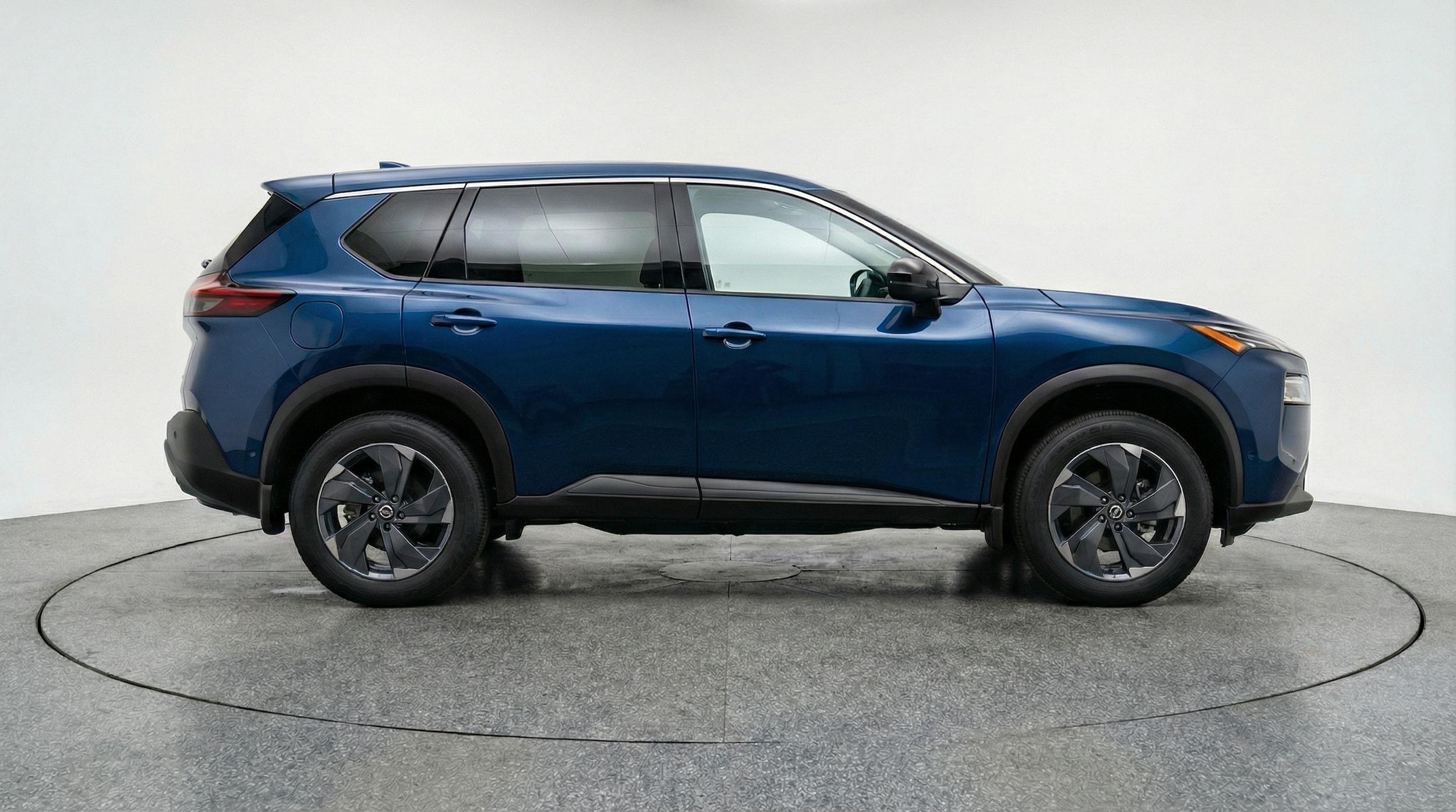 Thumbnail: 2025 Nissan Rogue - 8