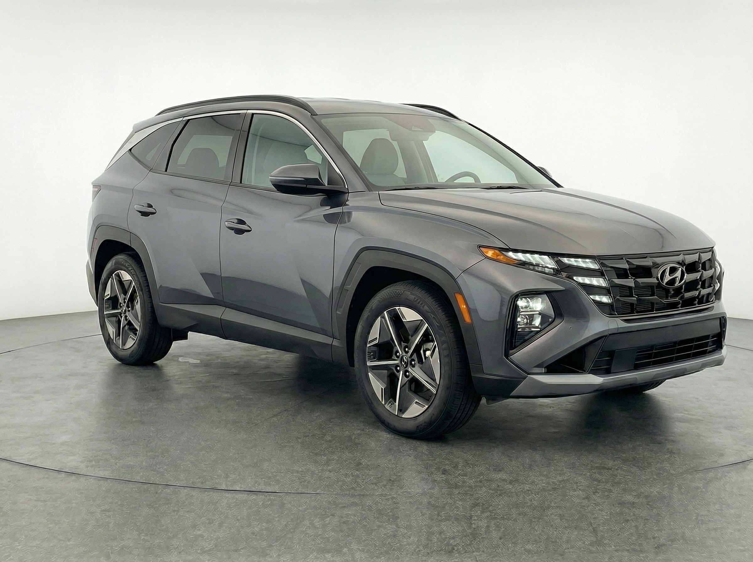 Thumbnail: 2025 Hyundai Tucson - 1