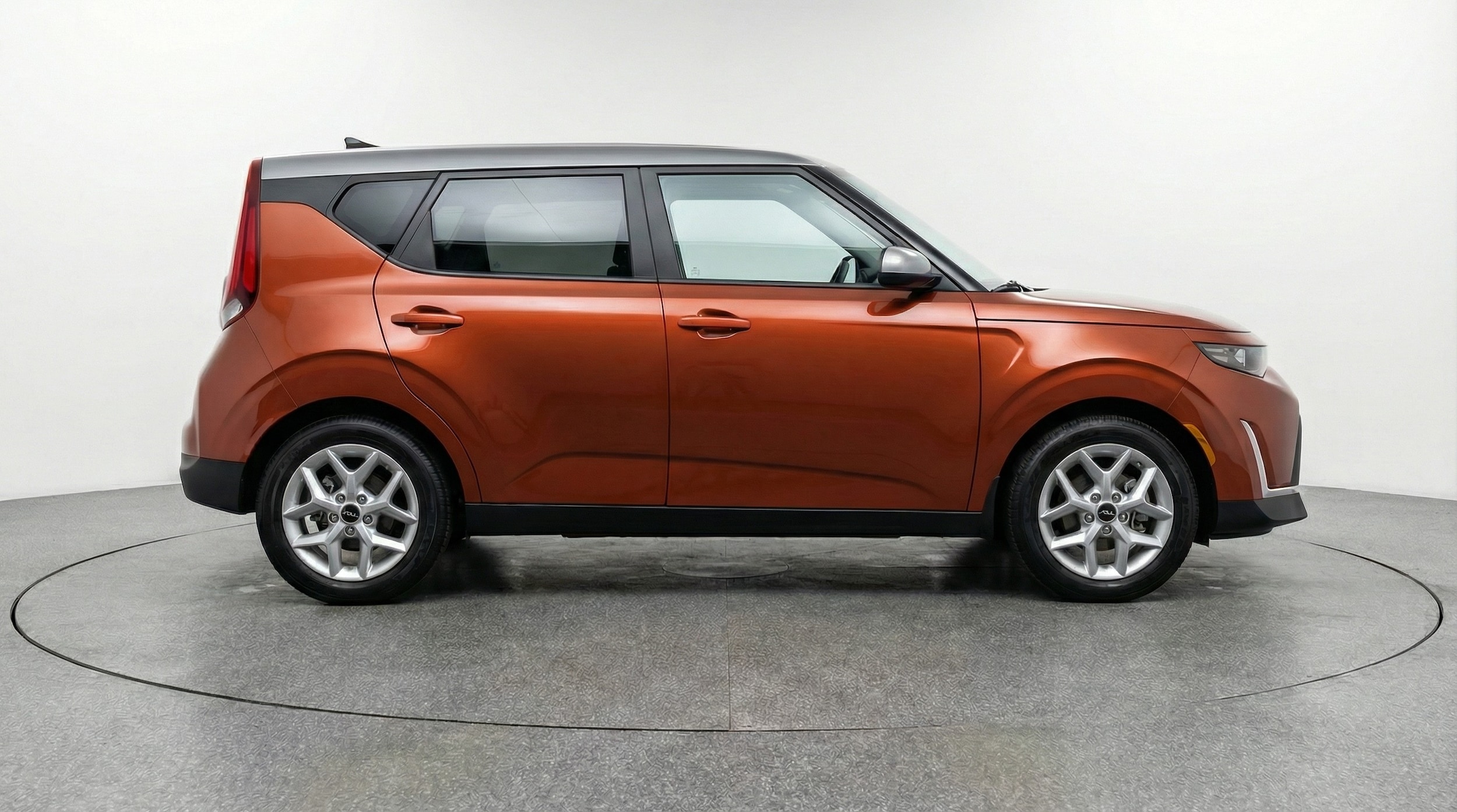 Thumbnail: 2025 Kia Soul - 8