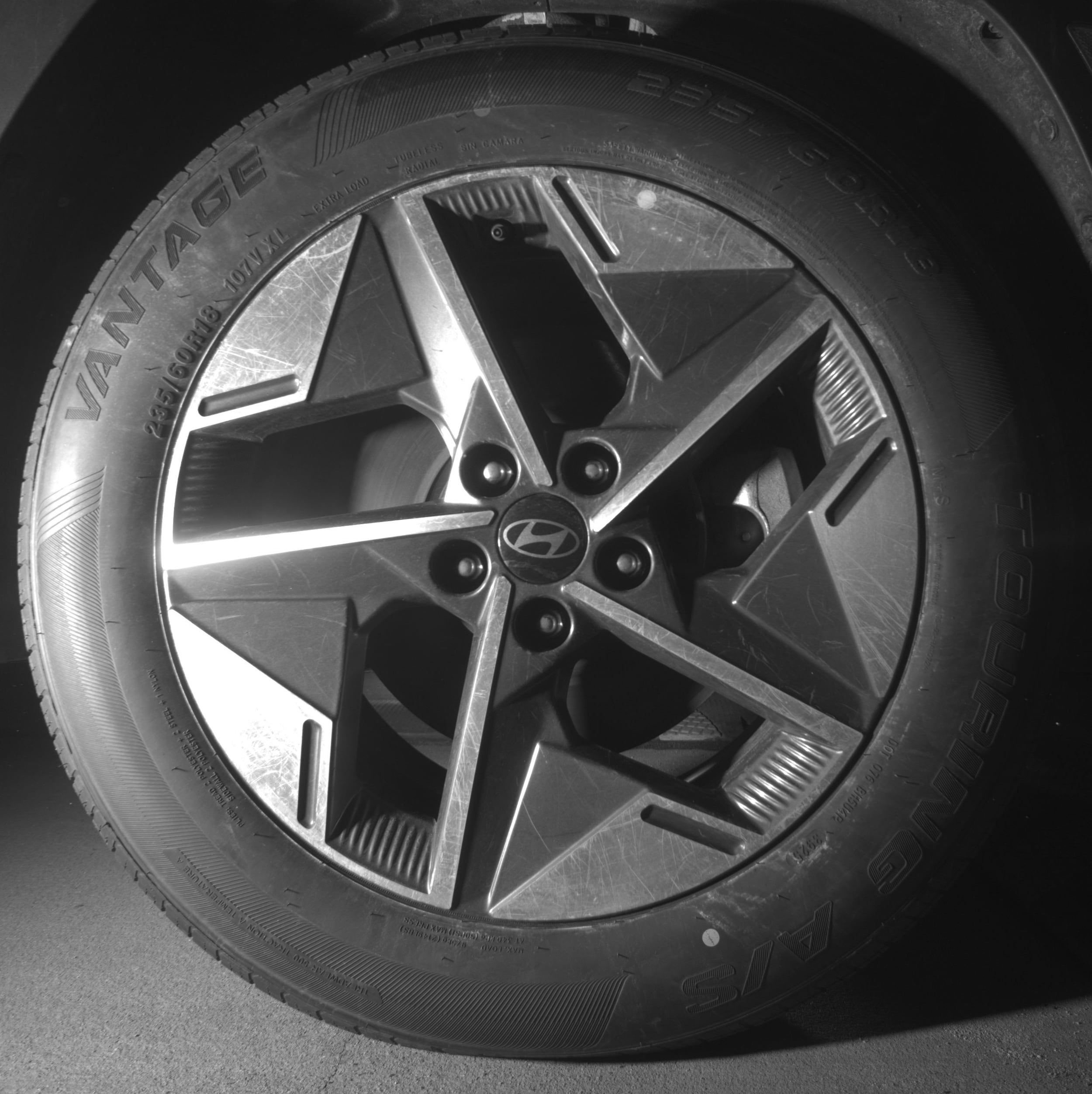 Thumbnail: 2025 Hyundai Tucson - 10