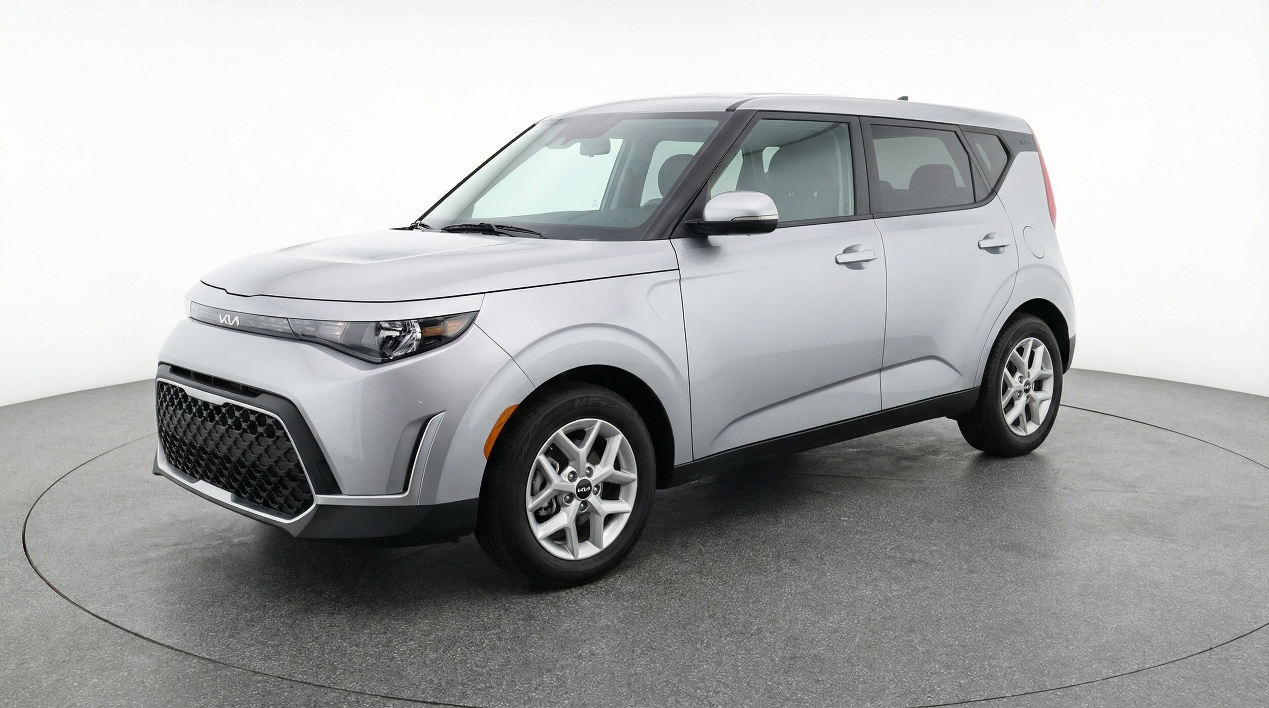 Thumbnail: 2025 Kia Soul - 3