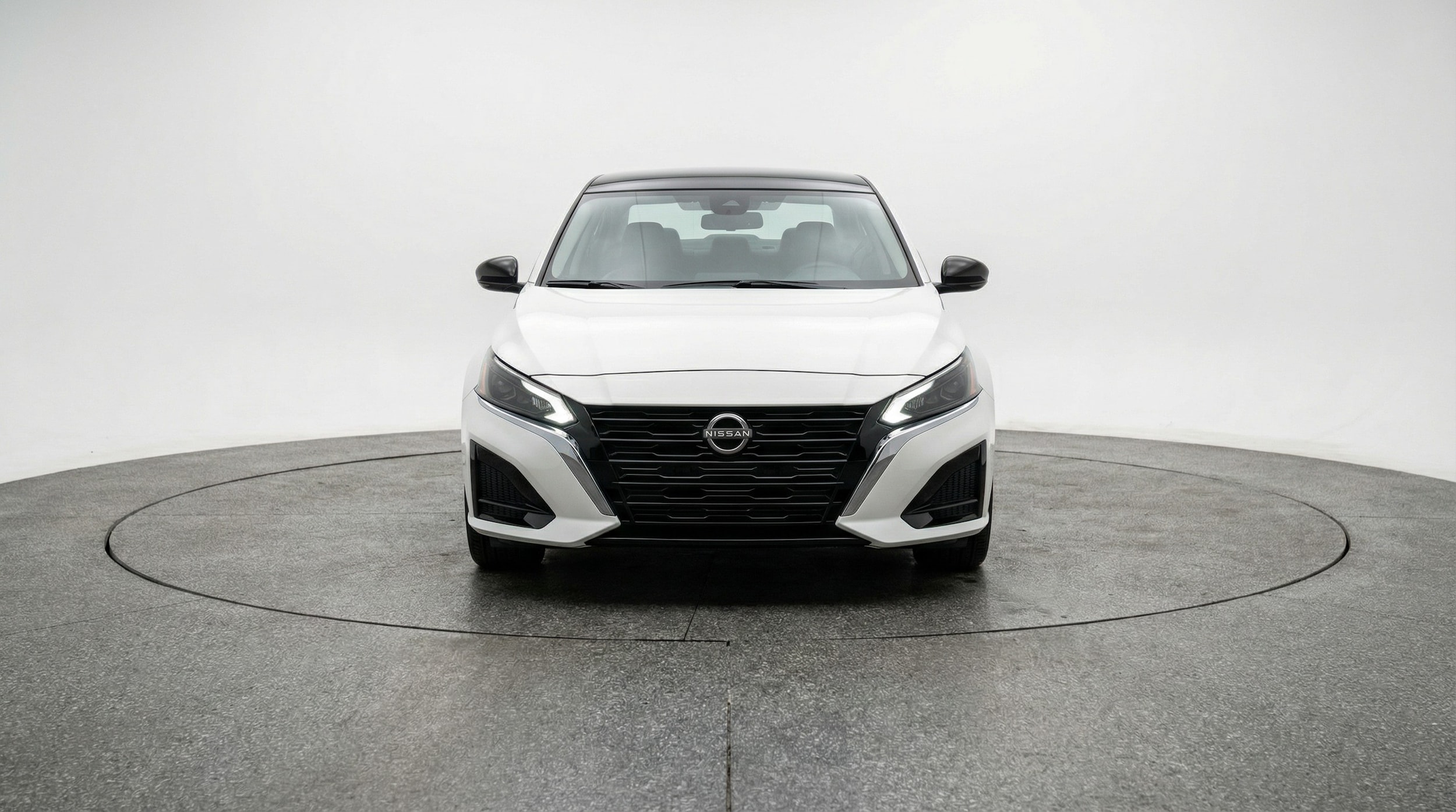 Thumbnail: 2025 Nissan Altima - 2