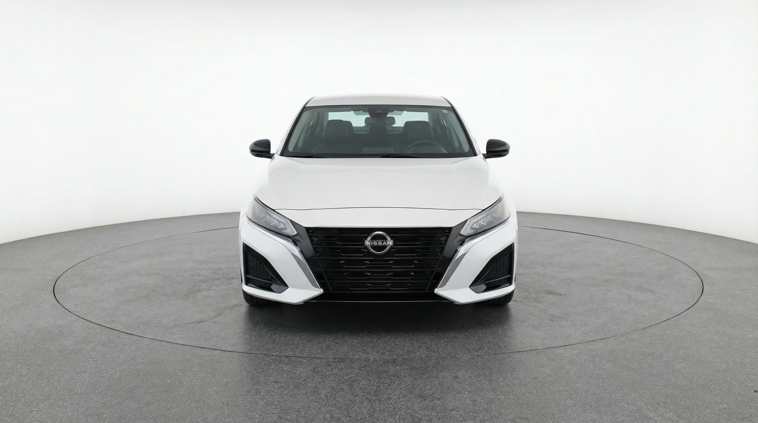 Thumbnail: 2025 Nissan Altima - 2