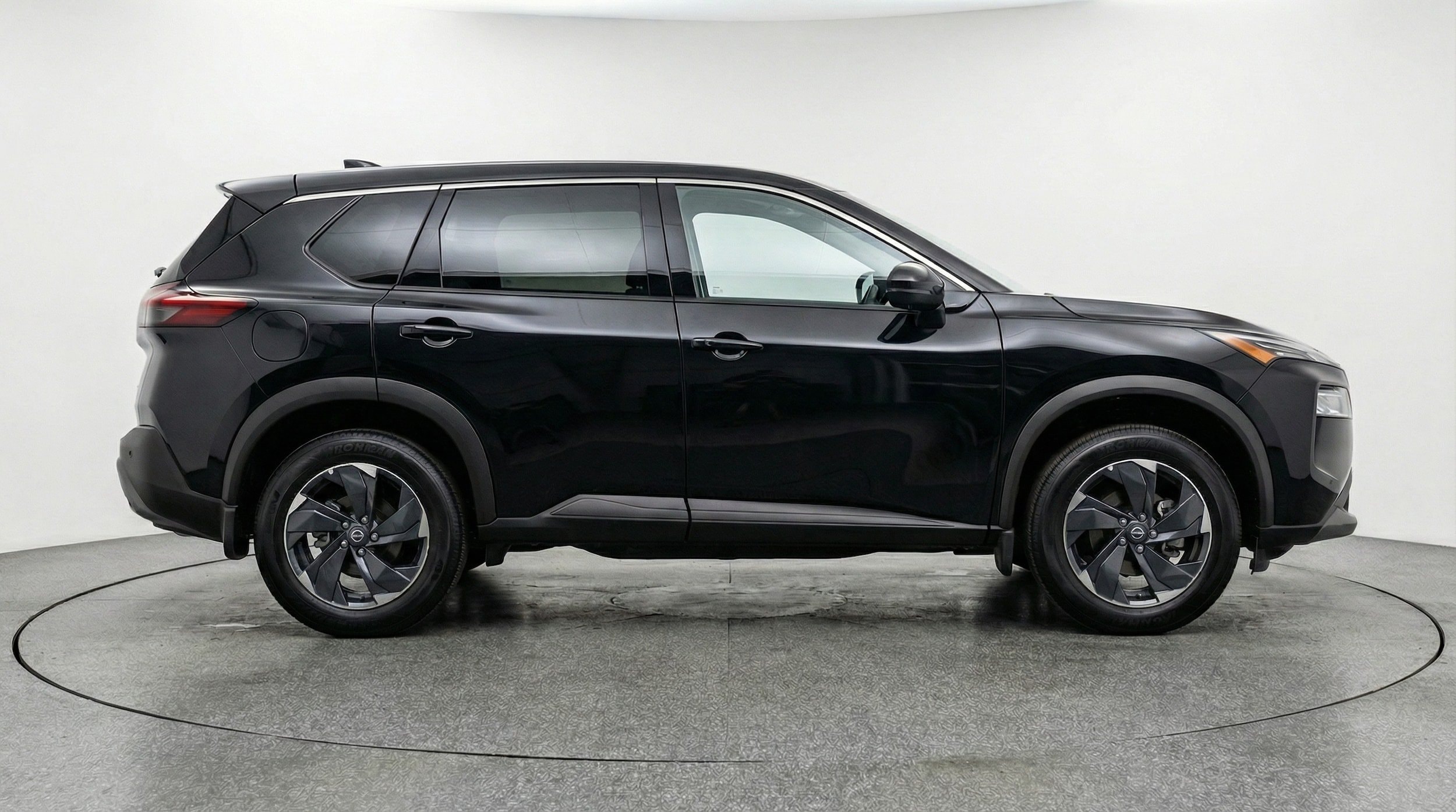 Thumbnail: 2025 Nissan Rogue - 8
