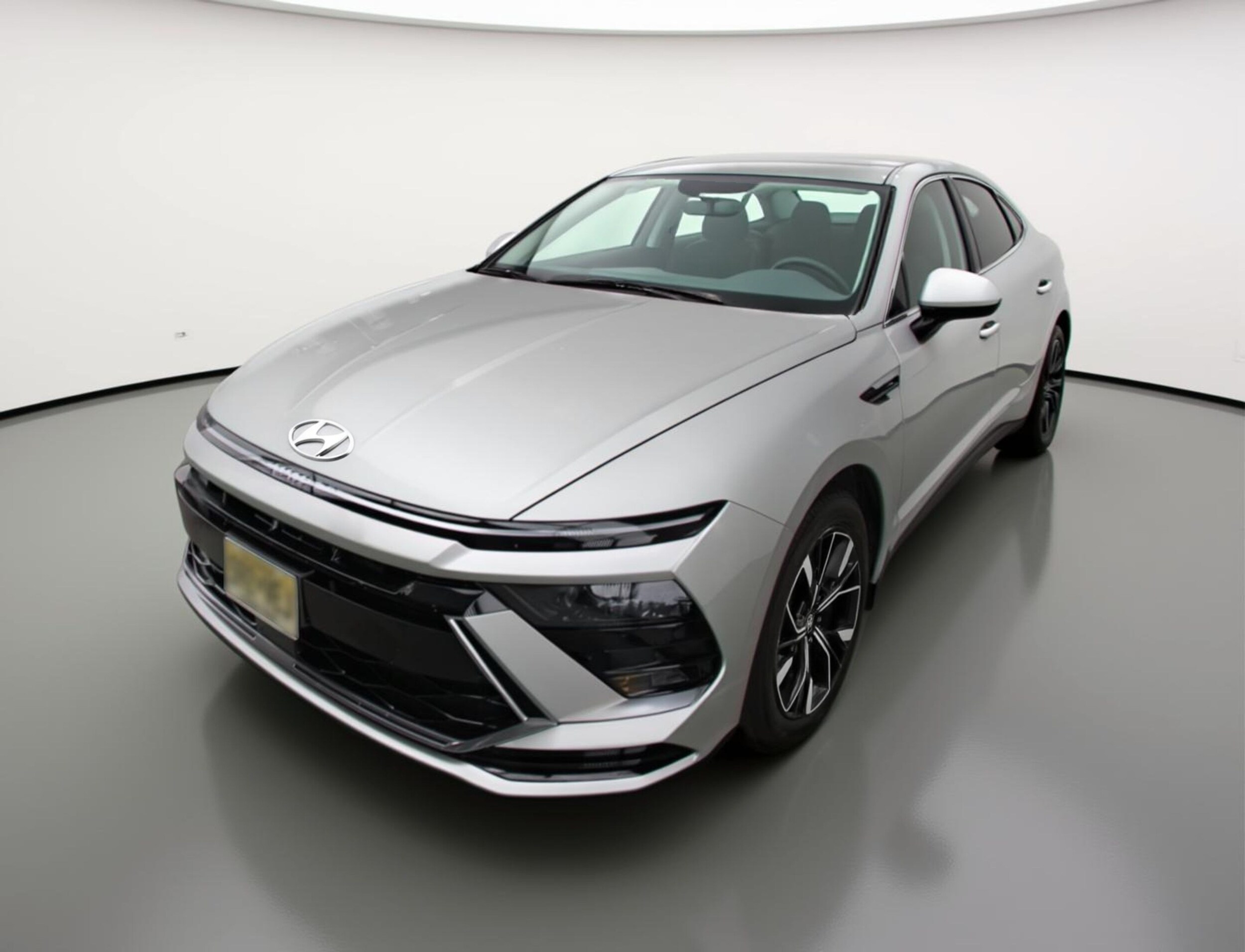 Thumbnail: 2025 Hyundai Sonata - 3