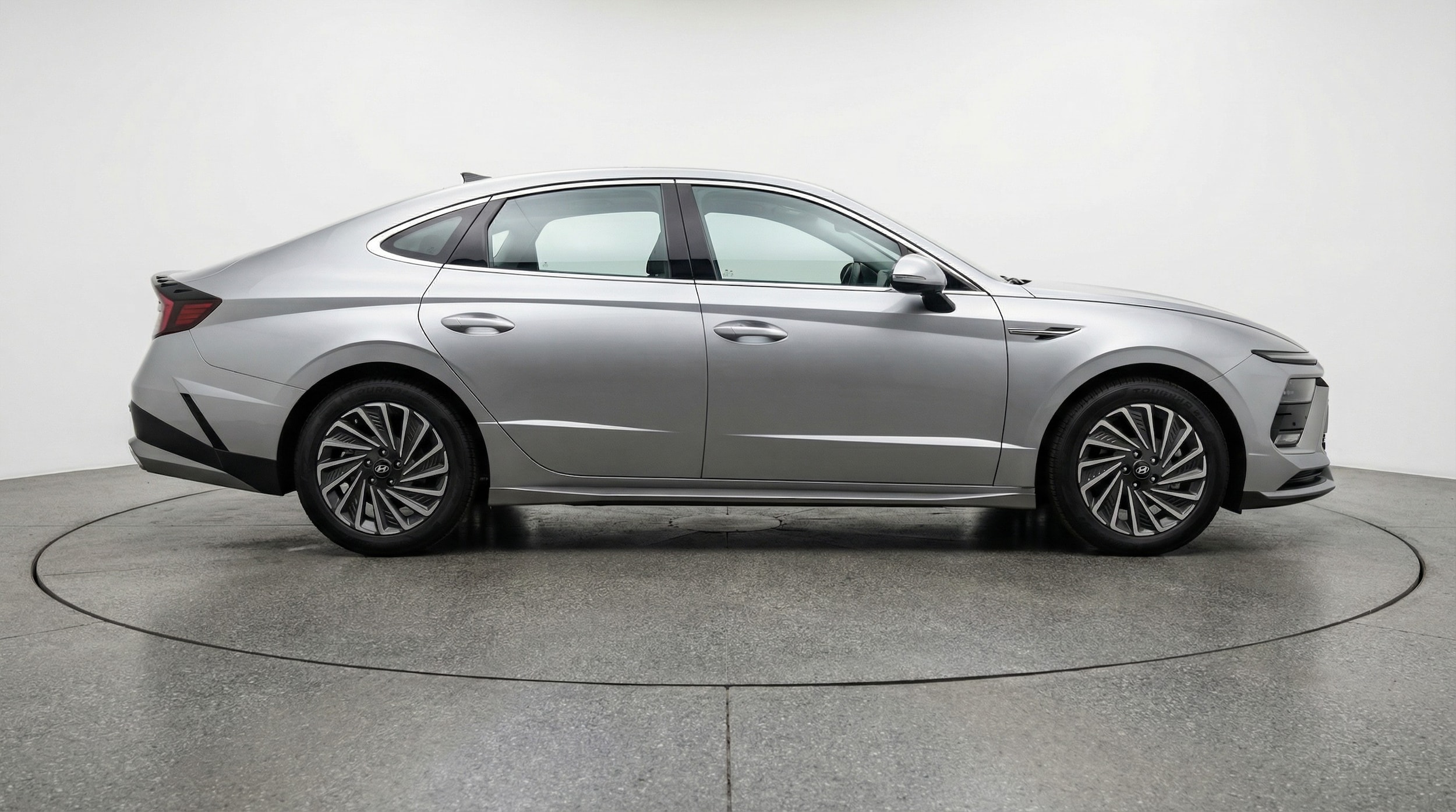 Thumbnail: 2025 Hyundai Sonata - 8
