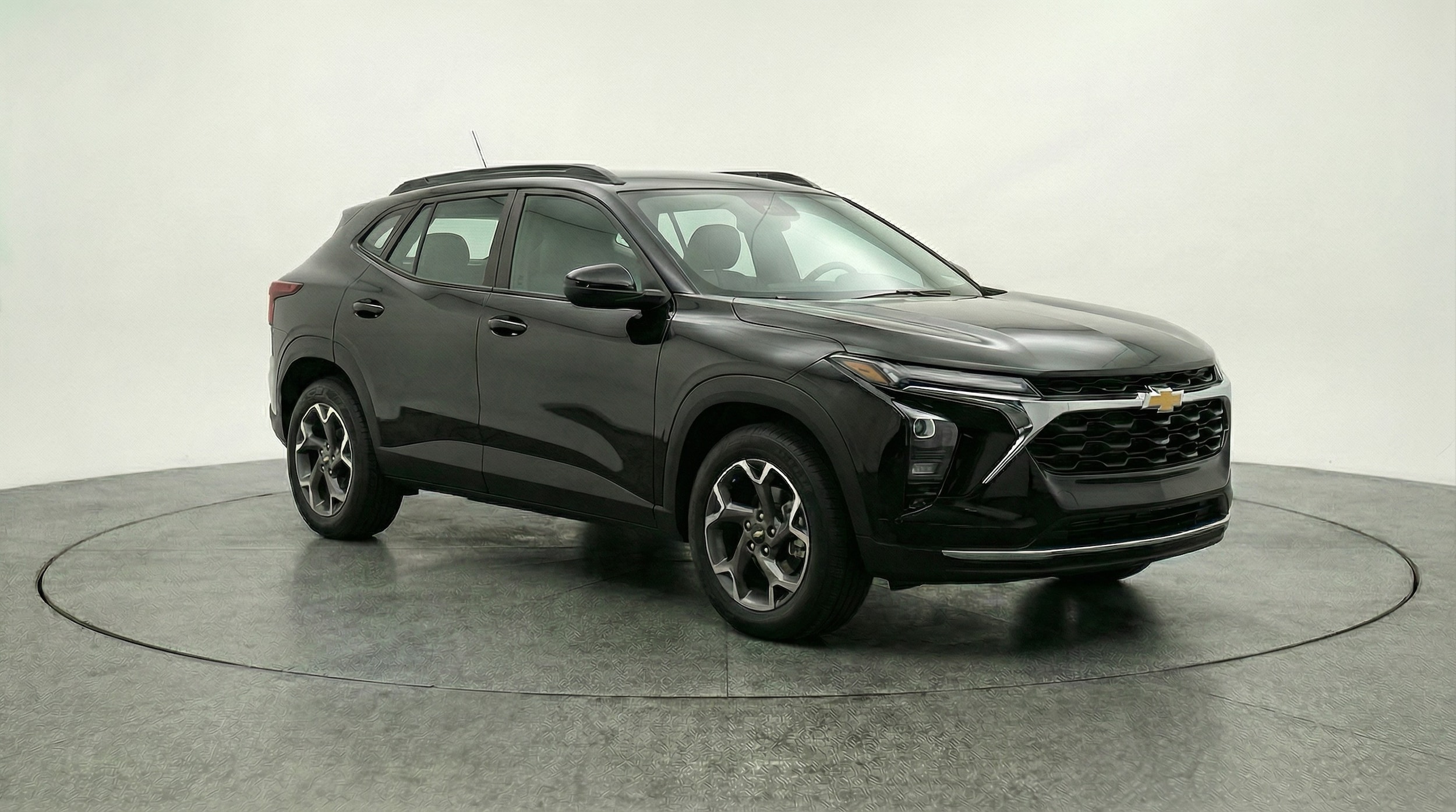 Thumbnail: 2025 Chevrolet Trax - 1