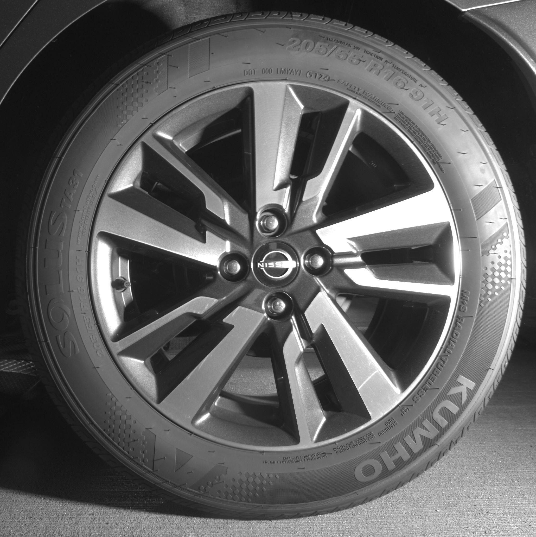 Thumbnail: 2025 Nissan Versa - 11