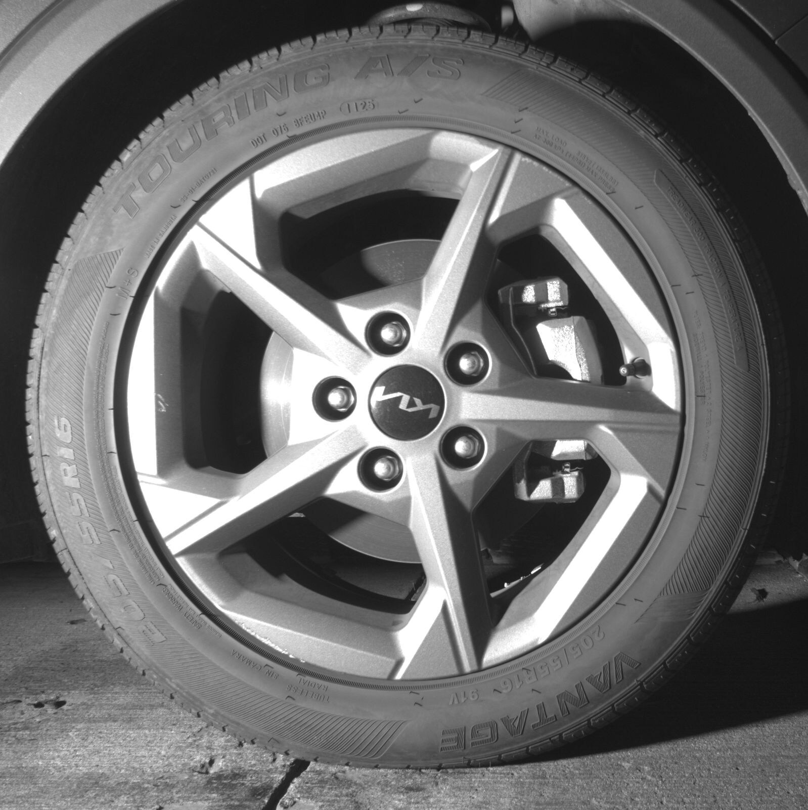 Thumbnail: 2025 Kia K4 - 10