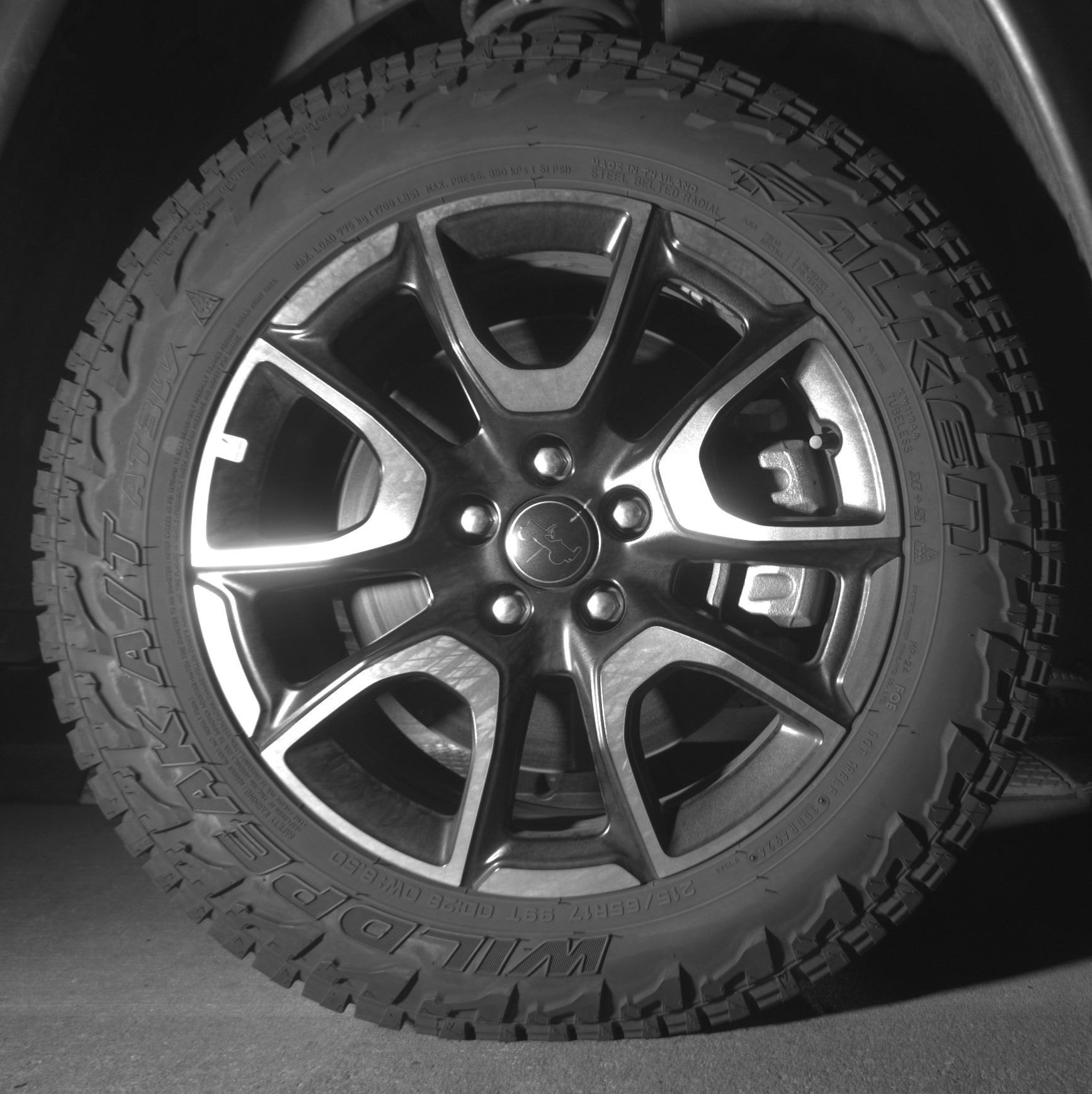Thumbnail: 2025 Jeep Compass - 13