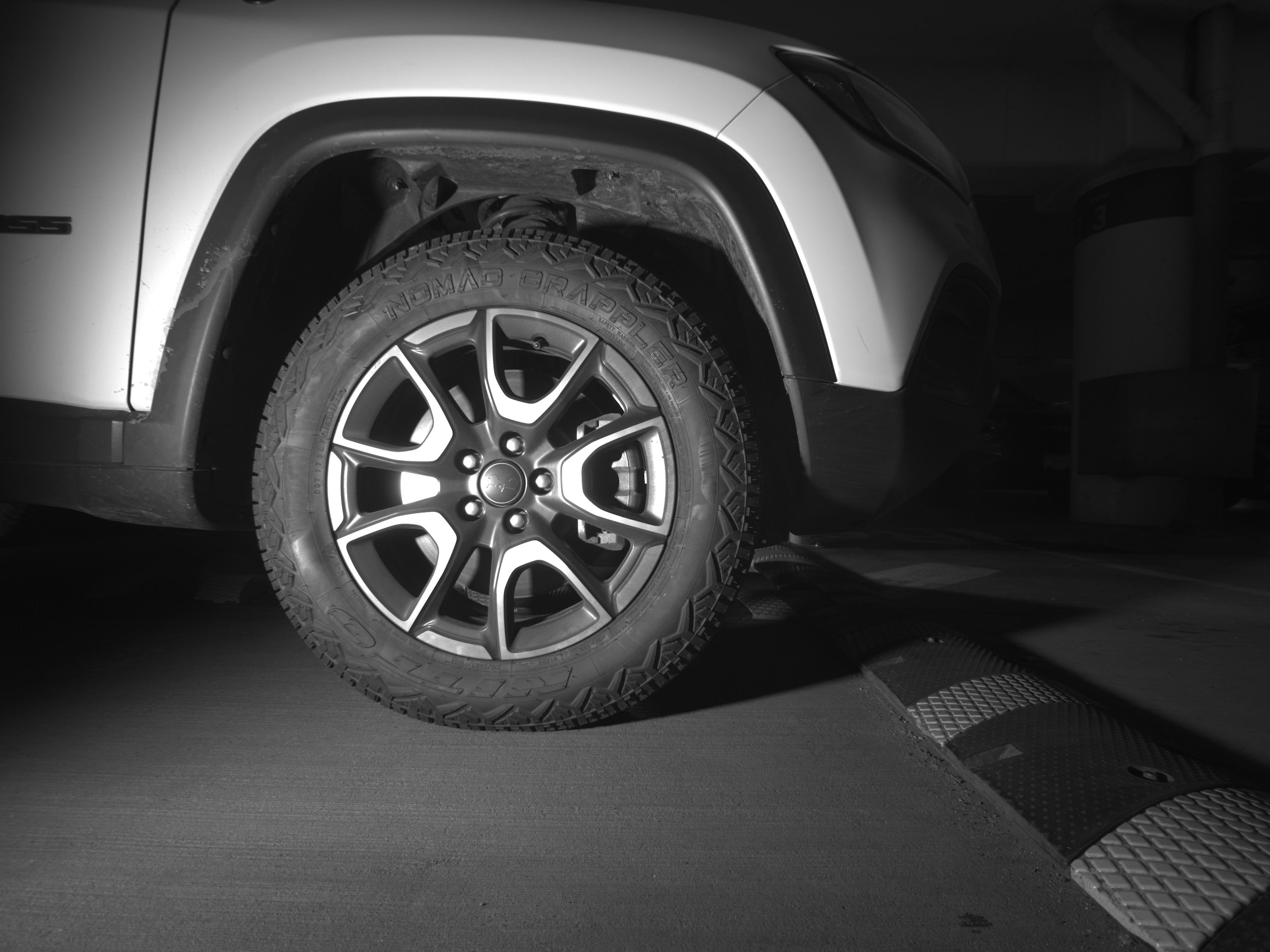 Thumbnail: 2025 Jeep Compass - 13