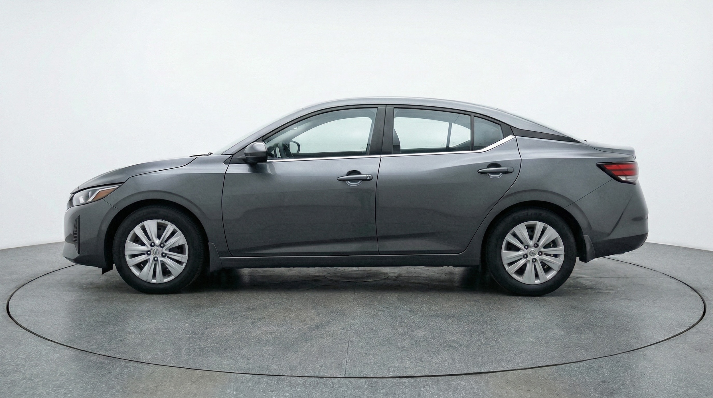 Thumbnail: 2025 Nissan Sentra - 4