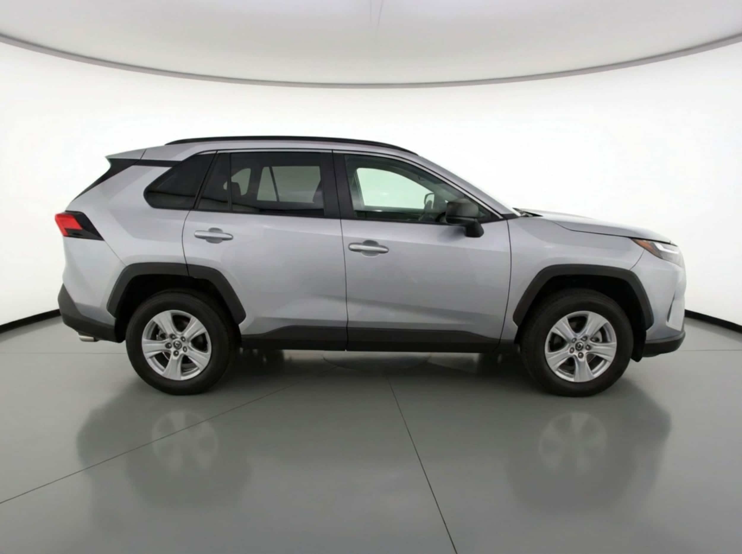 Thumbnail: 2025 Toyota RAV4 - 8