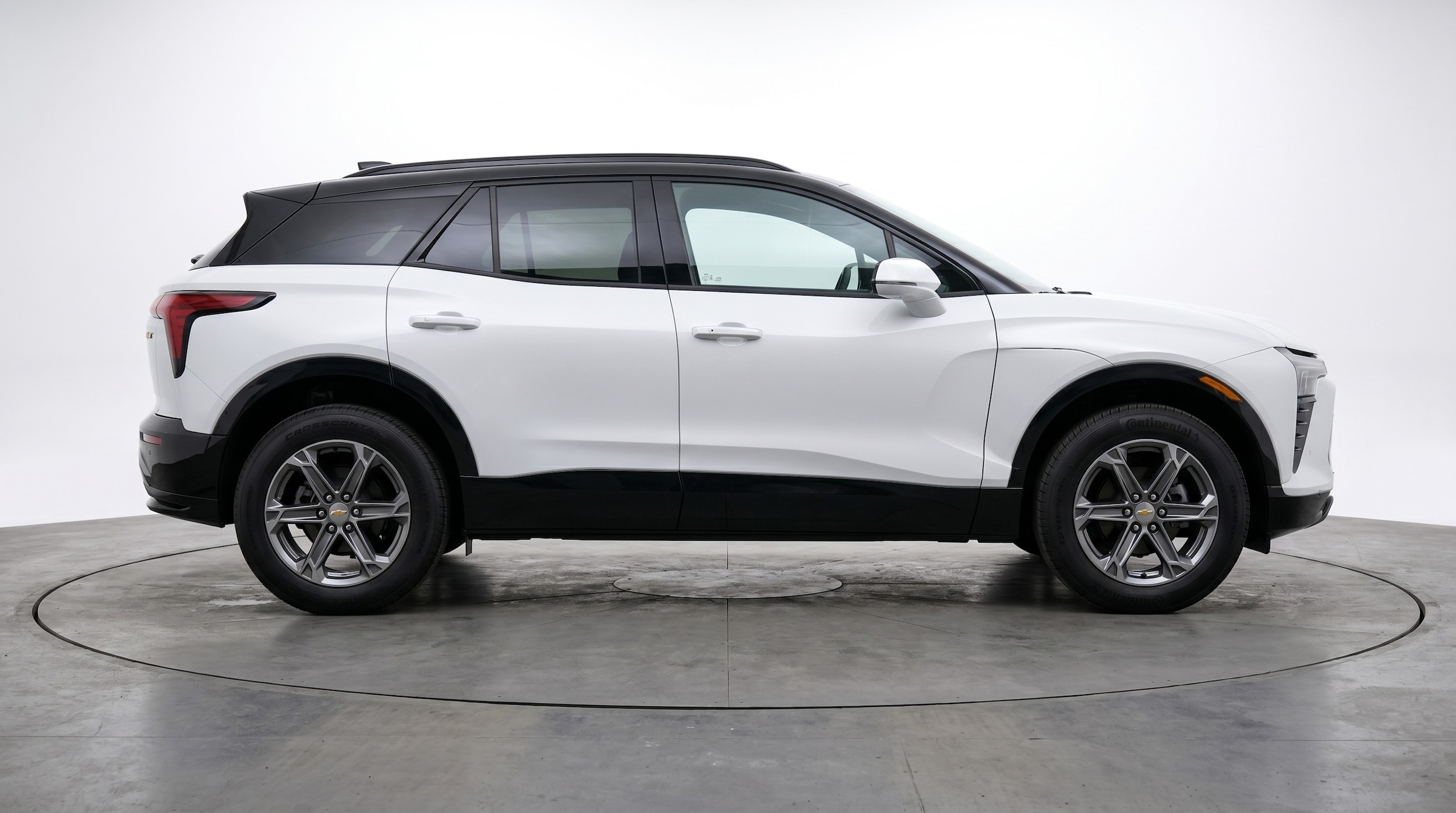 Thumbnail: 2025 Chevrolet Blazer - 8