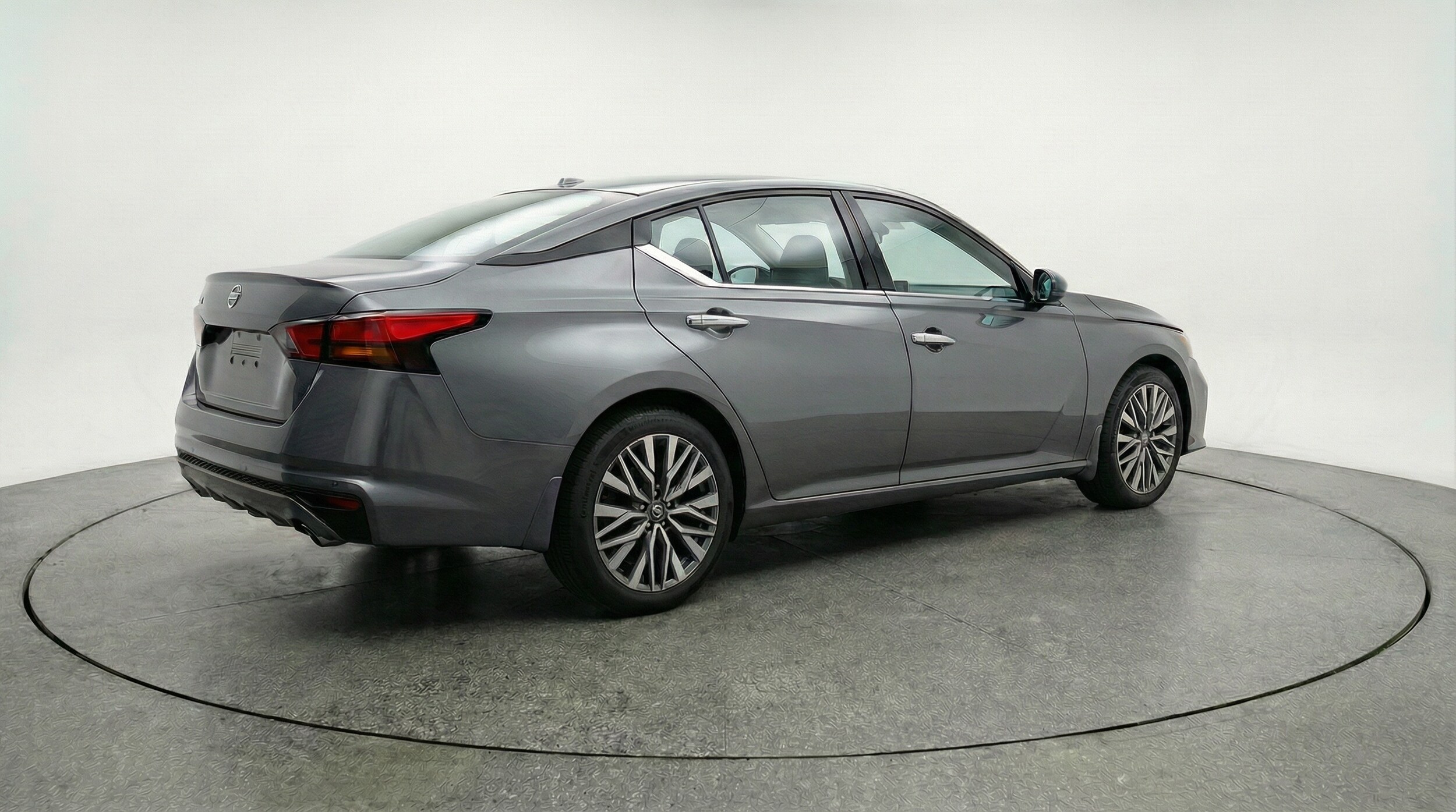 Thumbnail: 2025 Nissan Altima - 7