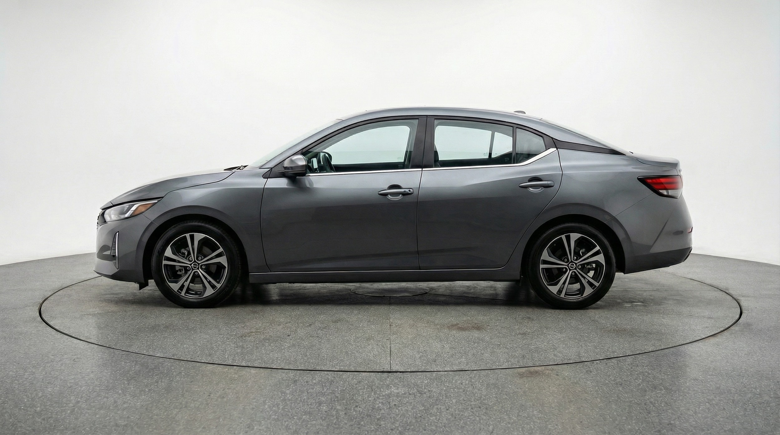 Thumbnail: 2025 Nissan Sentra - 4