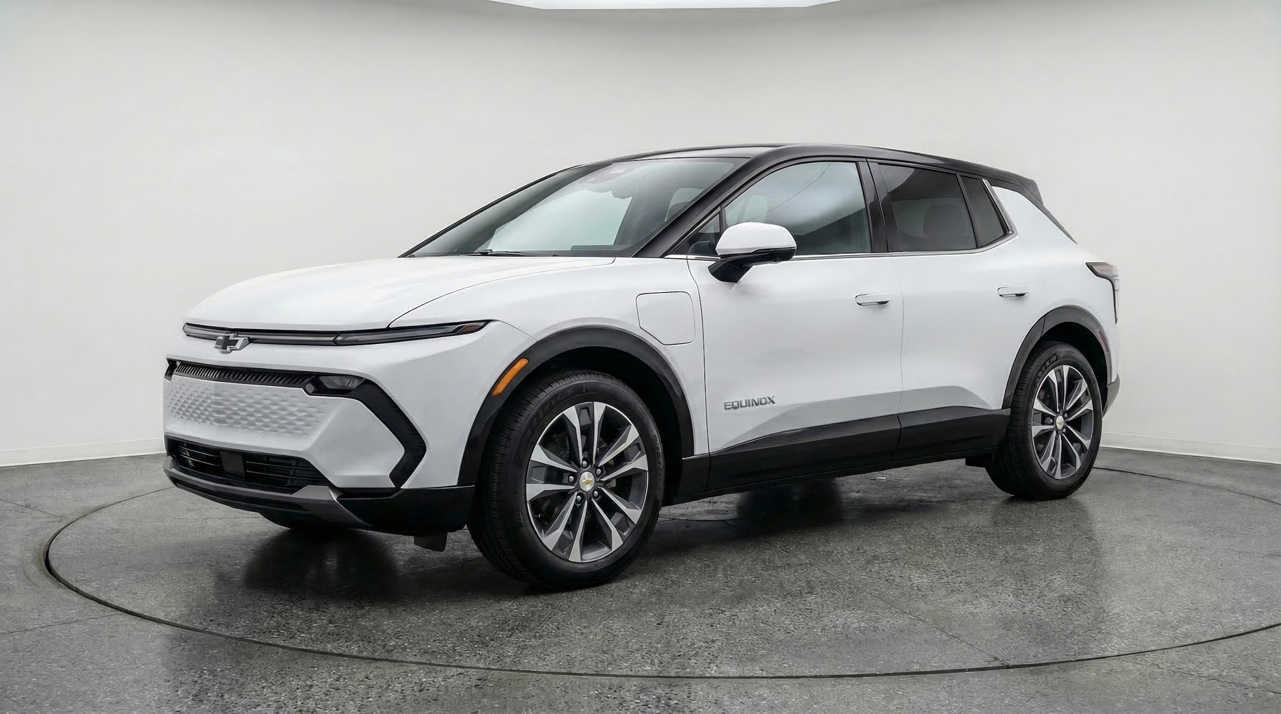 Thumbnail: 2025 Chevrolet Equinox - 3