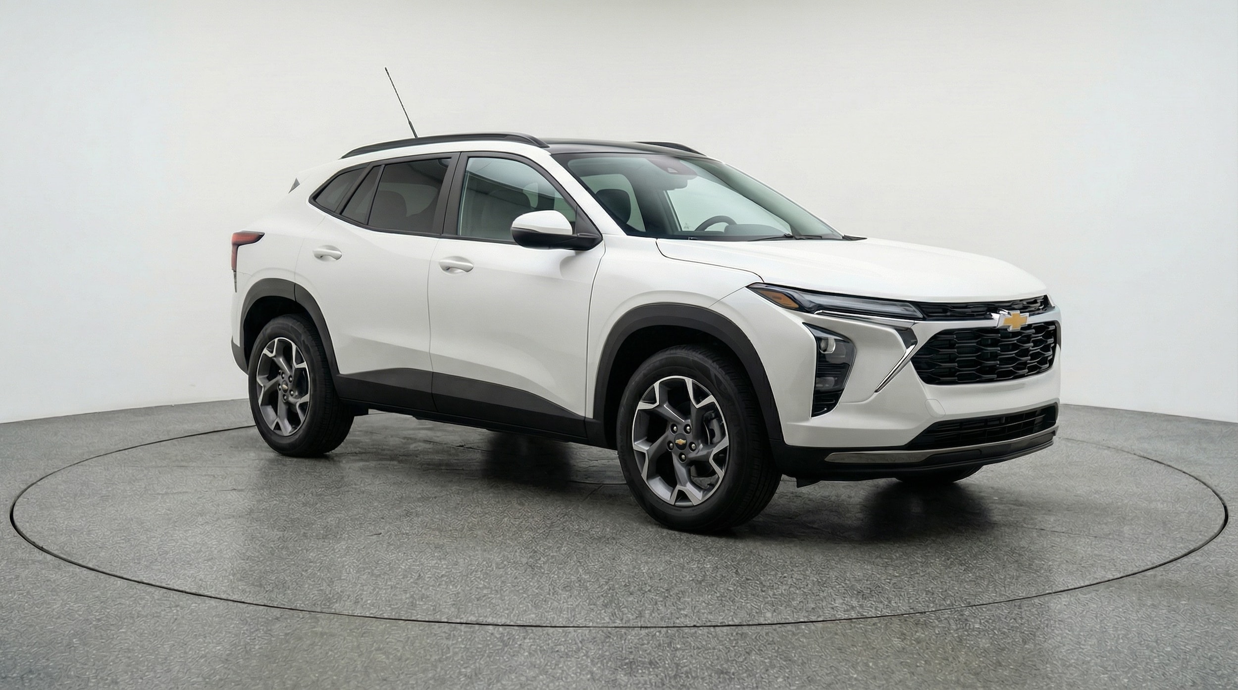 Thumbnail: 2025 Chevrolet Trax - 1