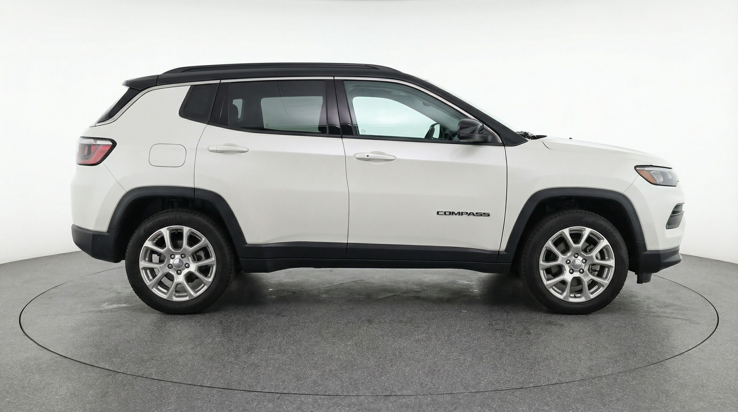 Thumbnail: 2025 Jeep Compass - 8
