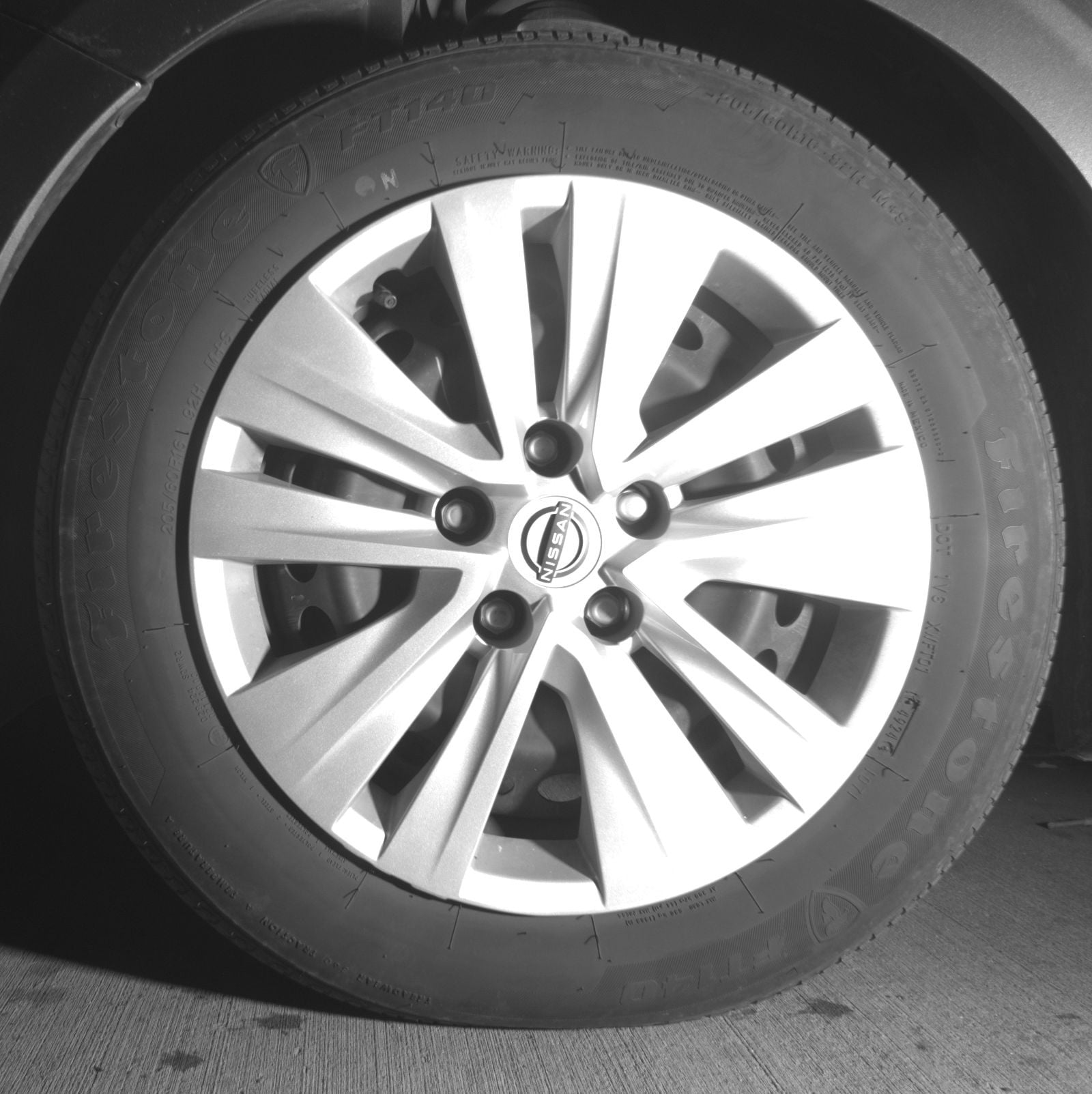 Thumbnail: 2025 Nissan Sentra - 9