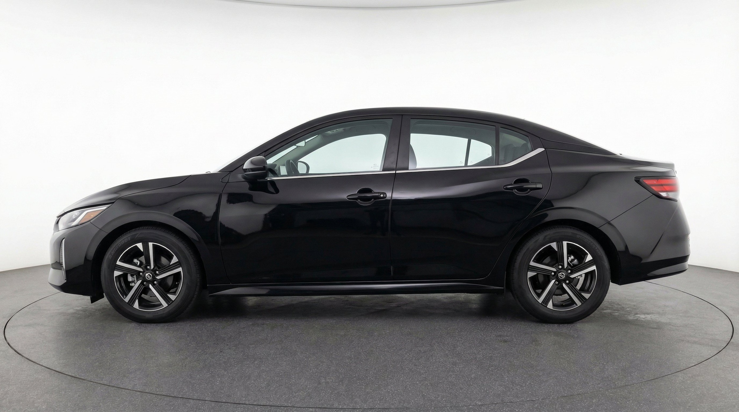 Thumbnail: 2025 Nissan Sentra - 5