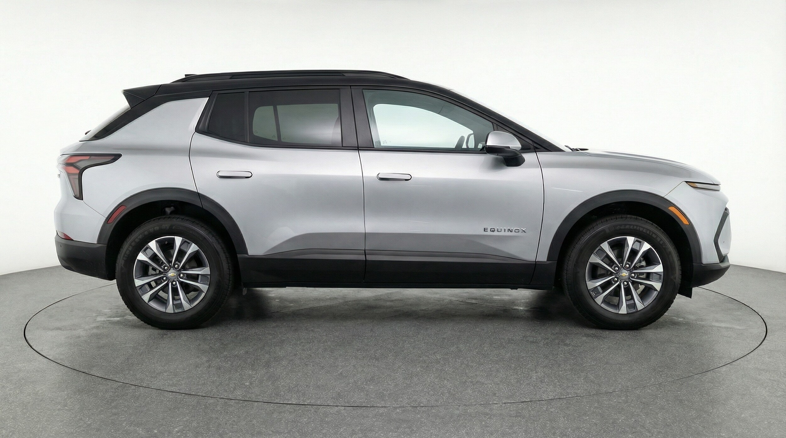 Thumbnail: 2025 Chevrolet Equinox - 8