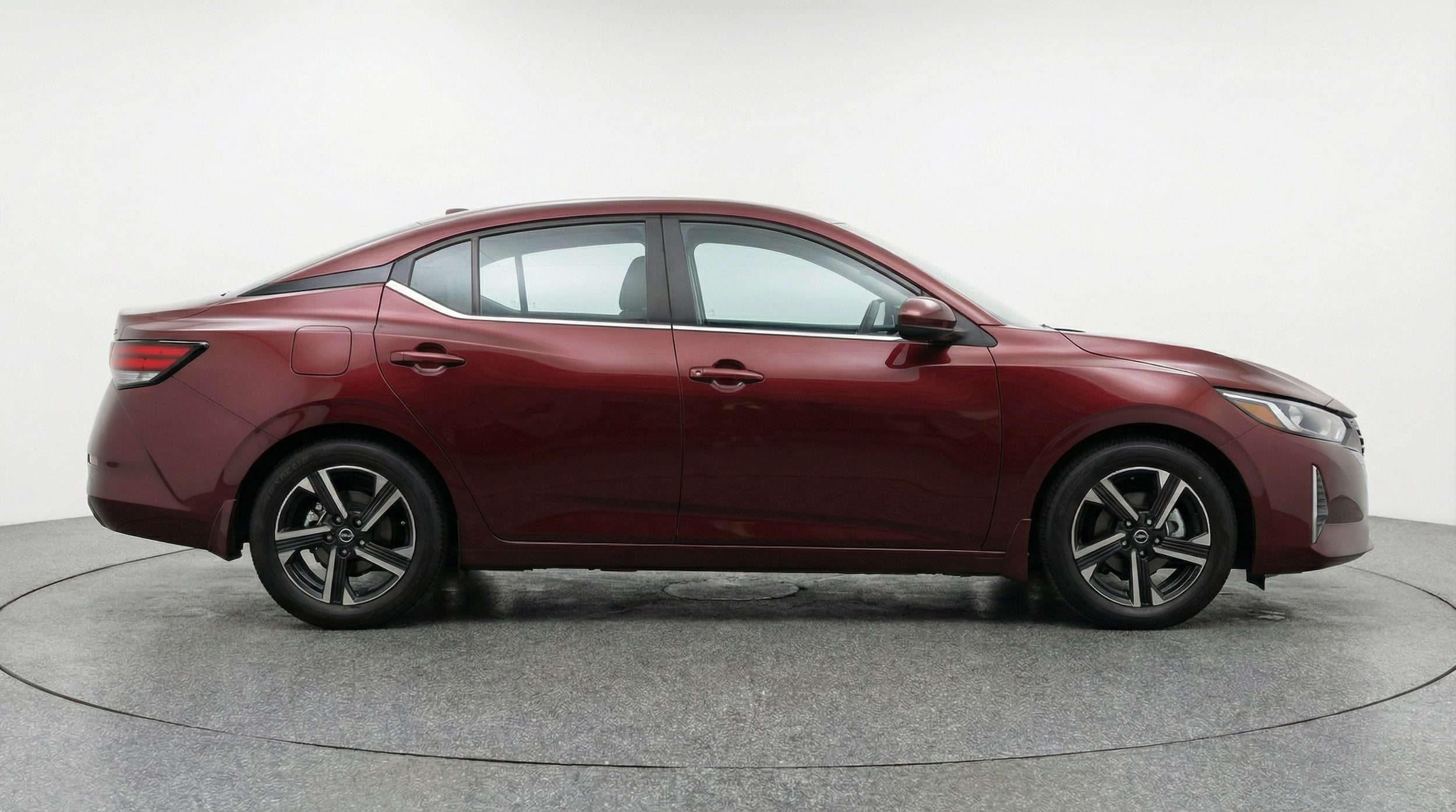 Thumbnail: 2025 Nissan Sentra - 8