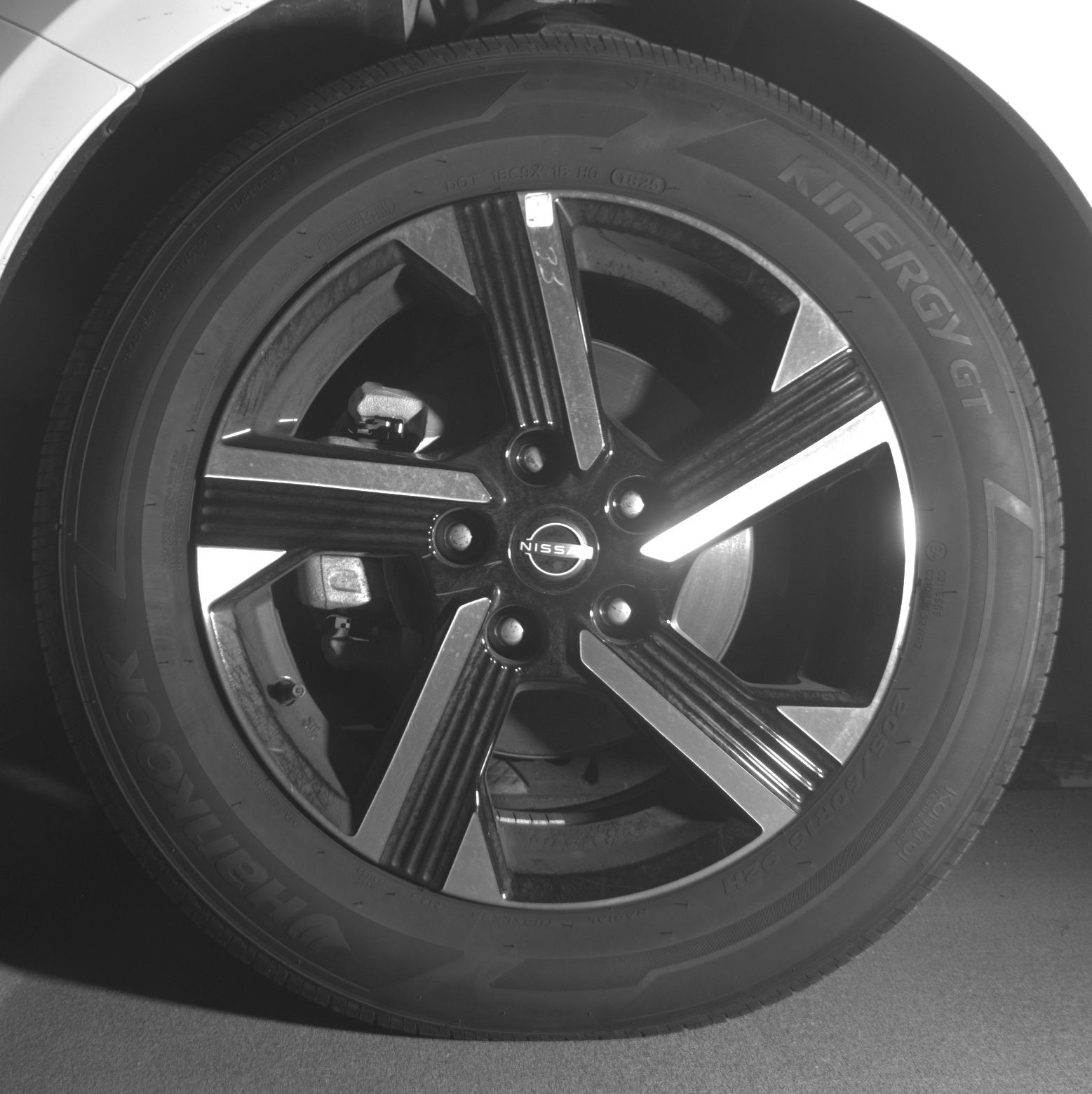 Thumbnail: 2025 Nissan Sentra - 9