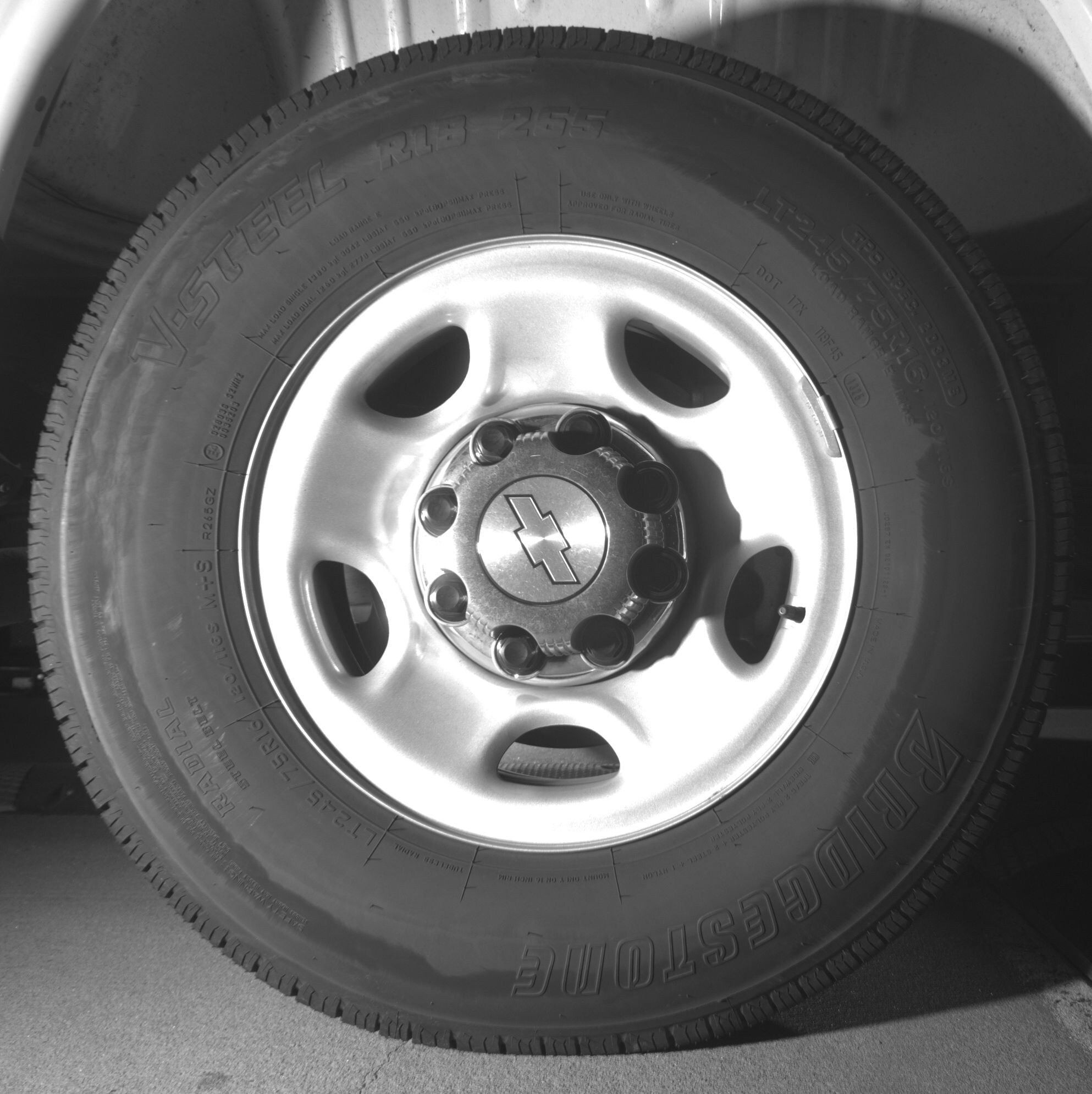 Thumbnail: 2025 Chevrolet Express - 12