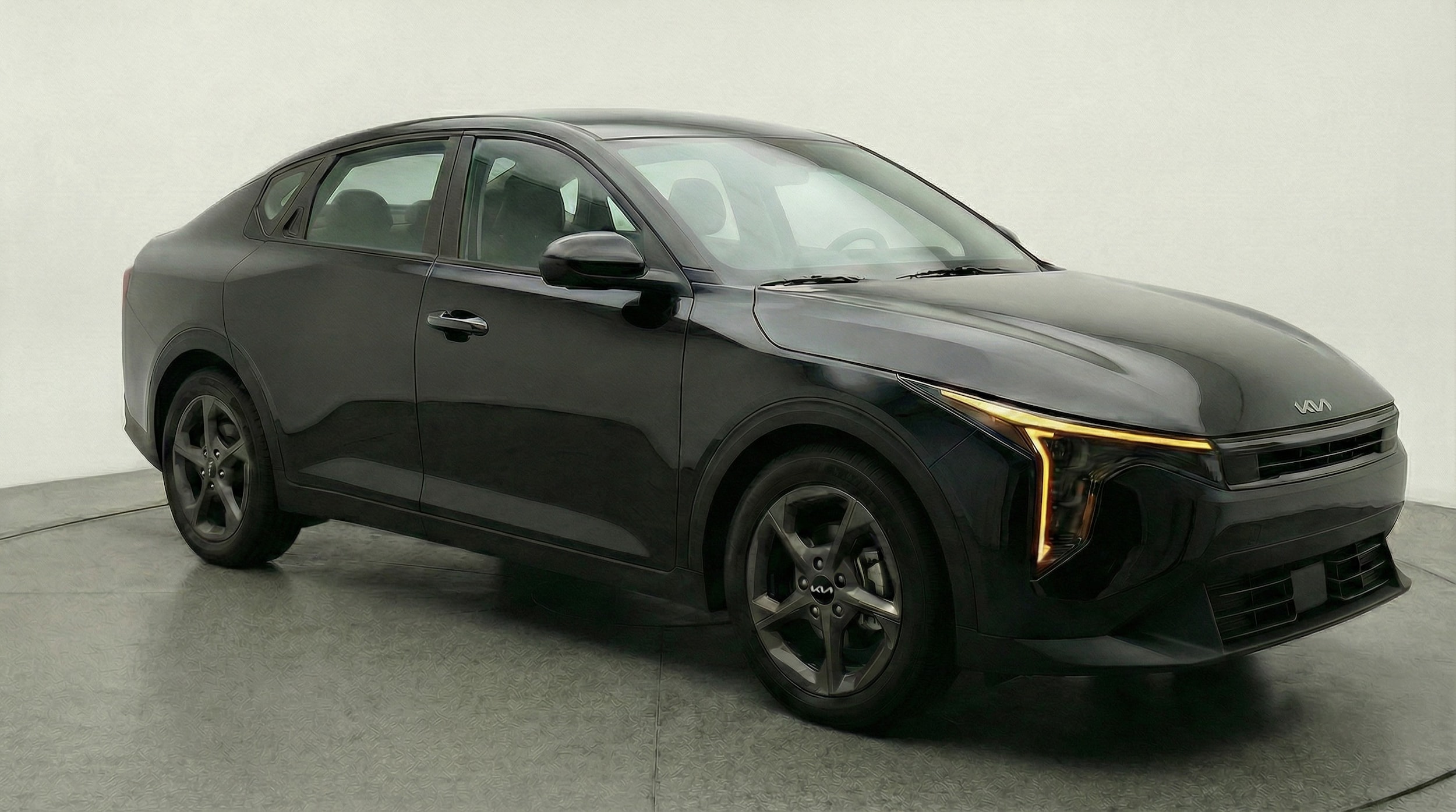 Thumbnail: 2025 Kia K4 - 1