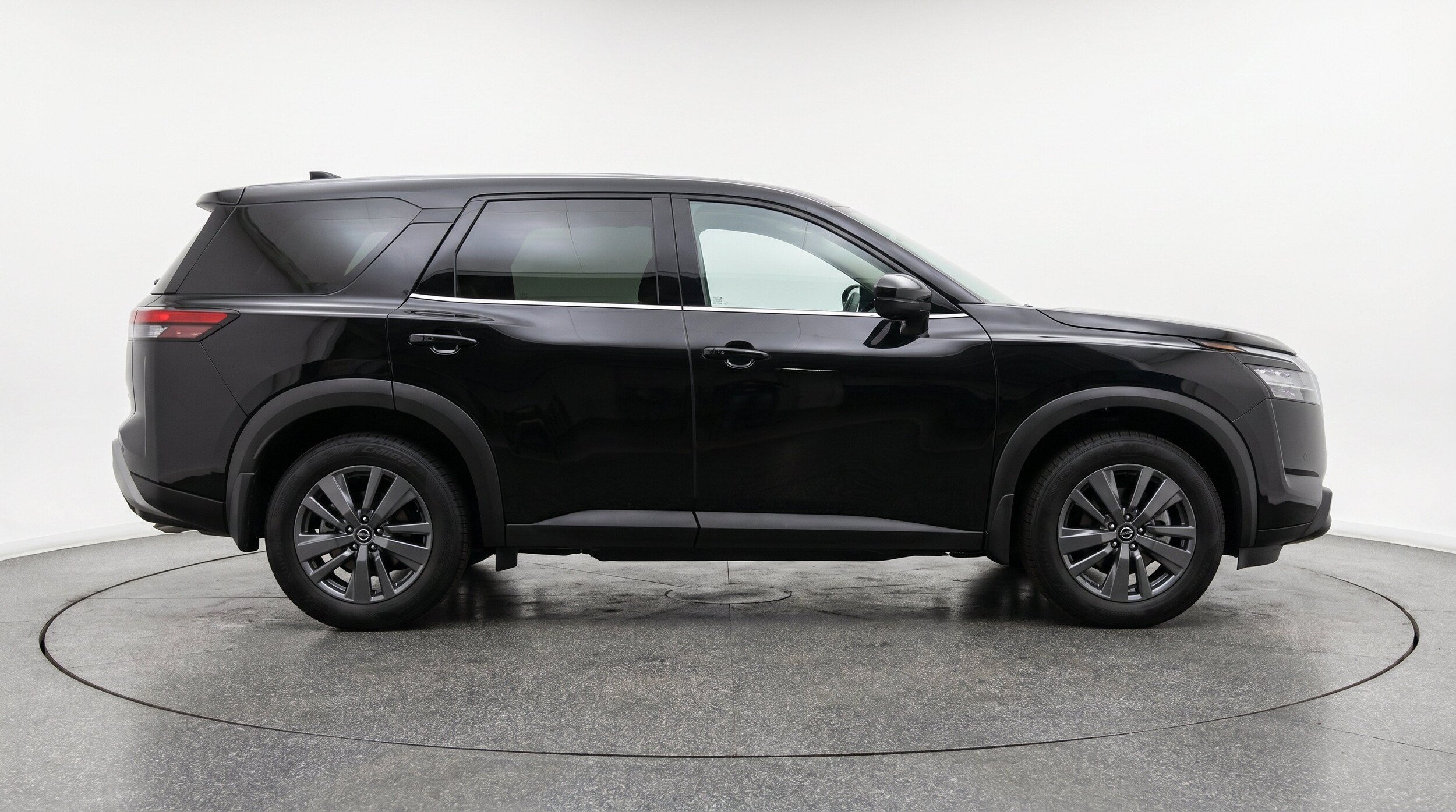 Thumbnail: 2025 Nissan Pathfinder - 11