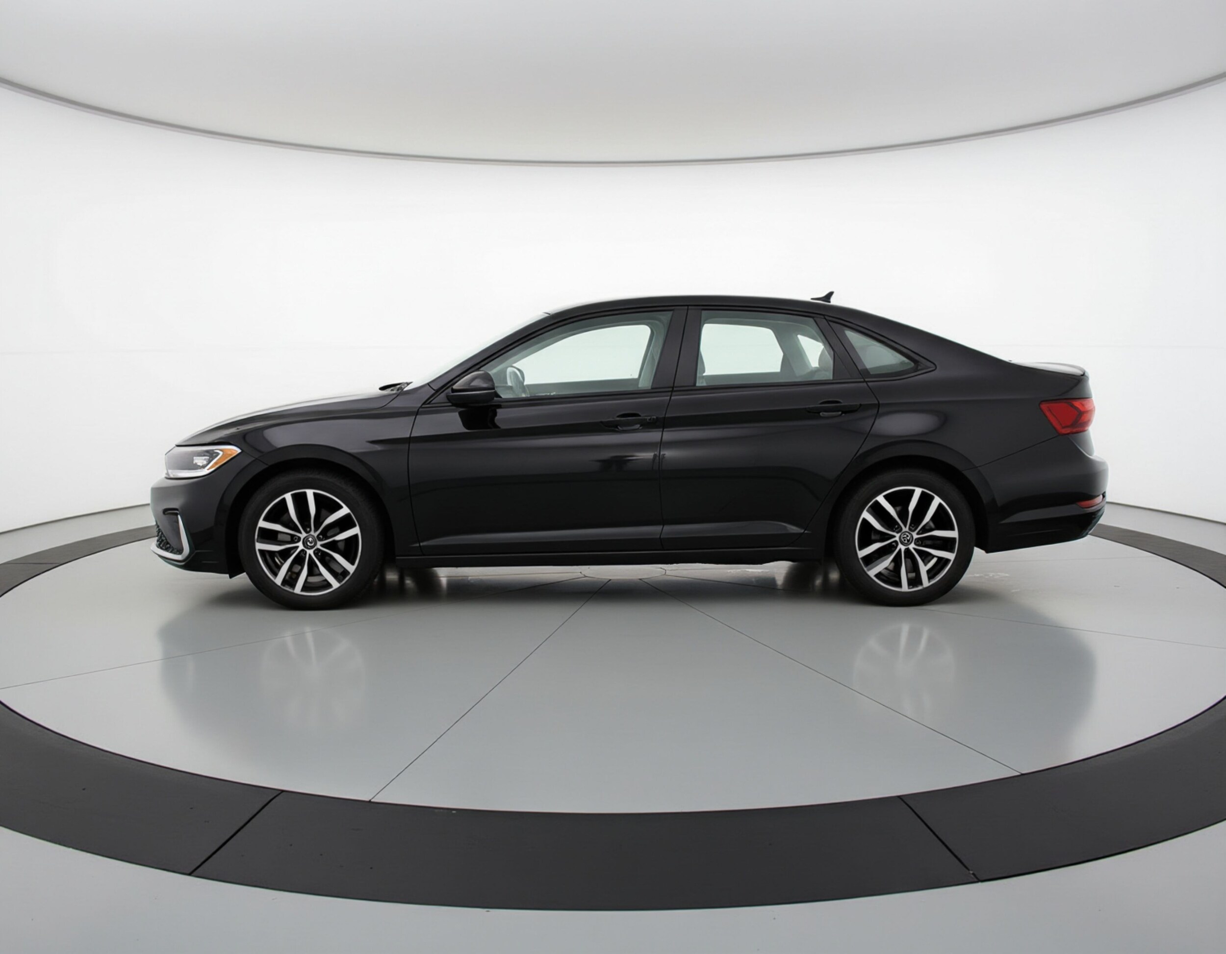 Thumbnail: 2025 Volkswagen Jetta - 4