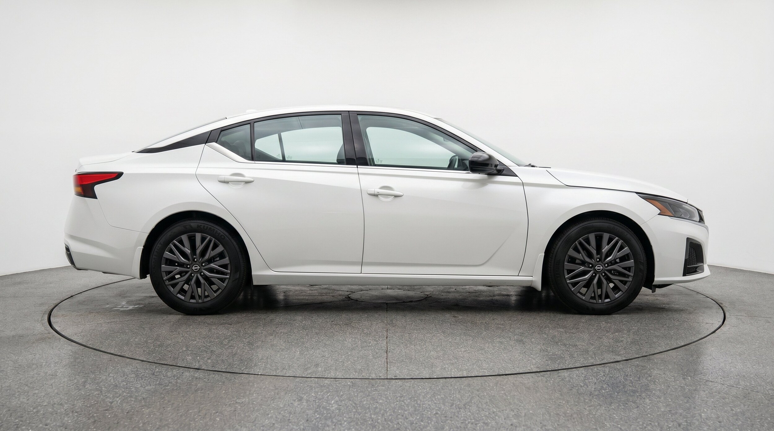 Thumbnail: 2026 Nissan Altima - 10