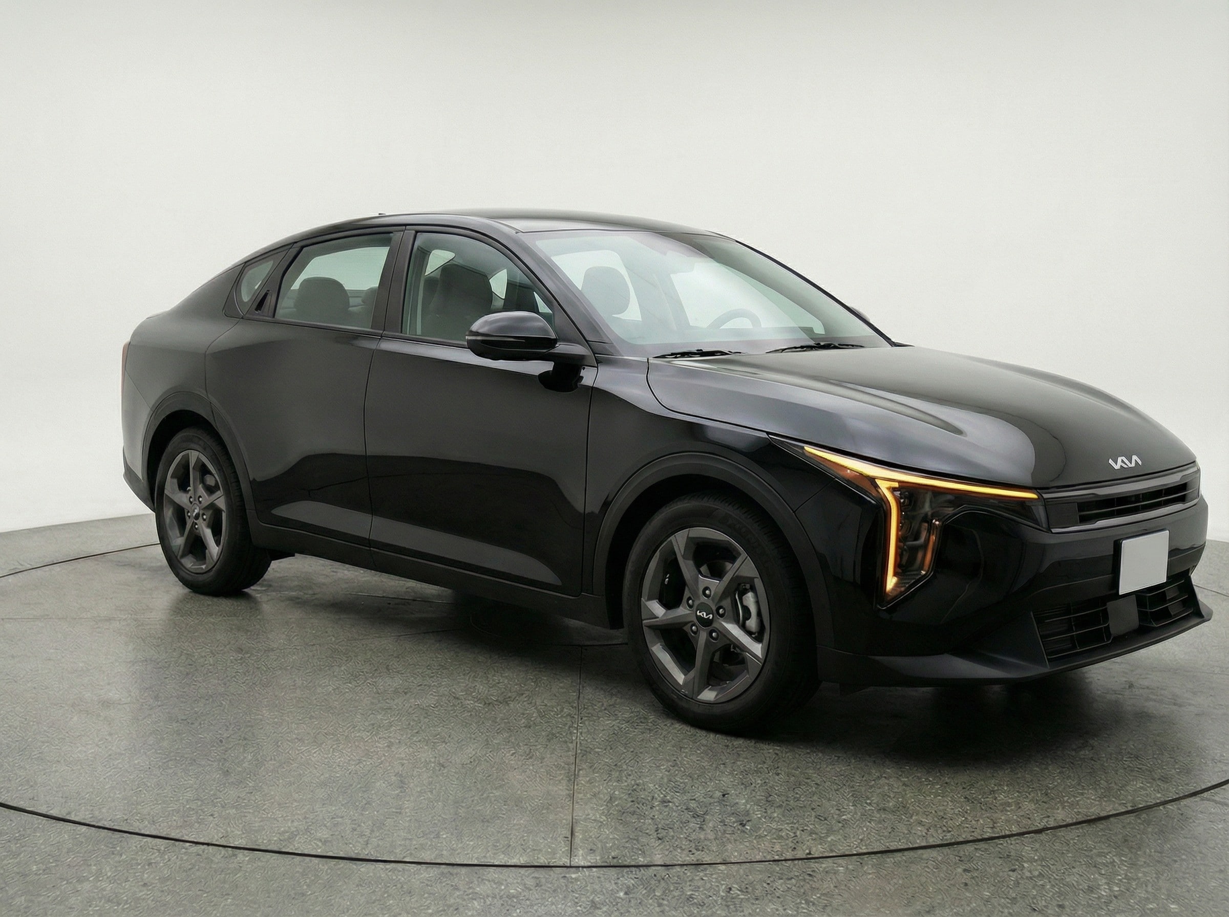 Thumbnail: 2025 Kia K4 - 1