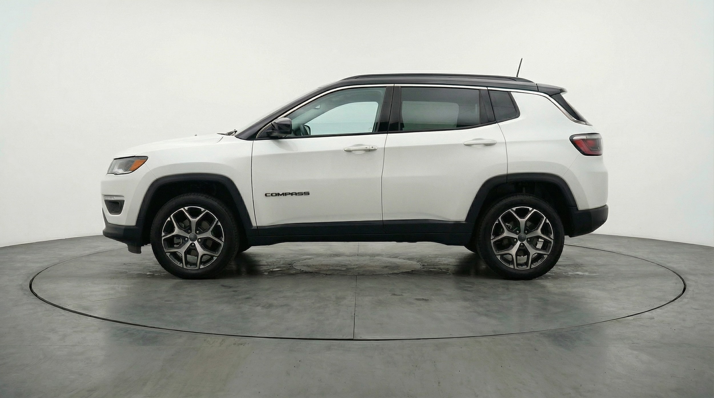 Thumbnail: 2025 Jeep Compass - 4