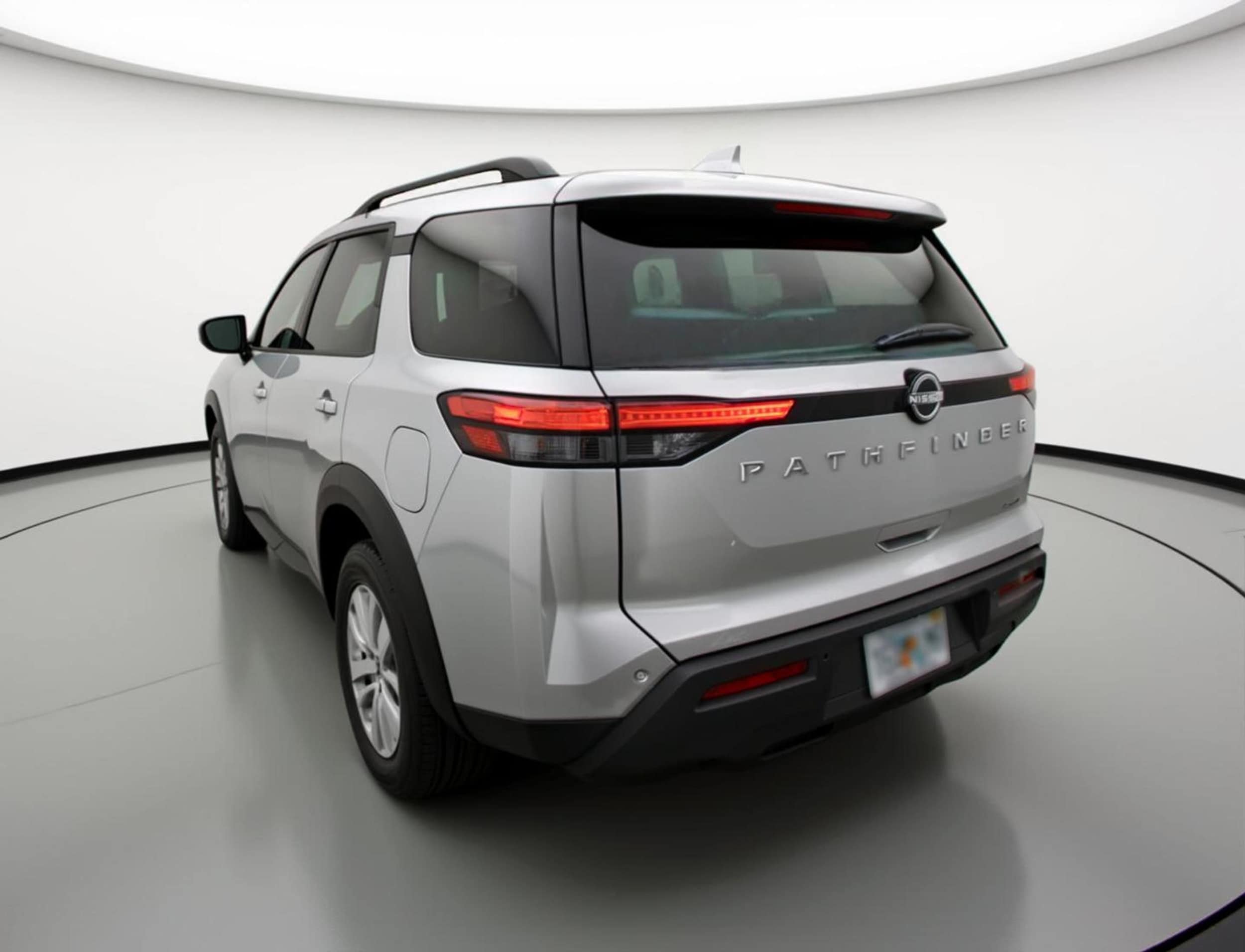 Thumbnail: 2025 Nissan Pathfinder - 5