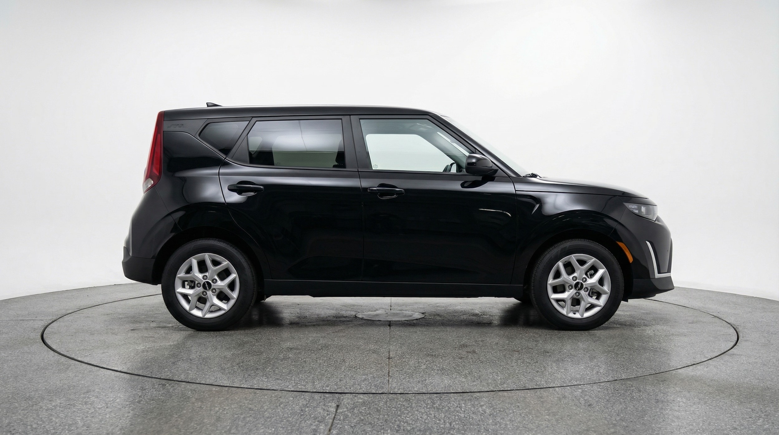 Thumbnail: 2025 Kia Soul - 8
