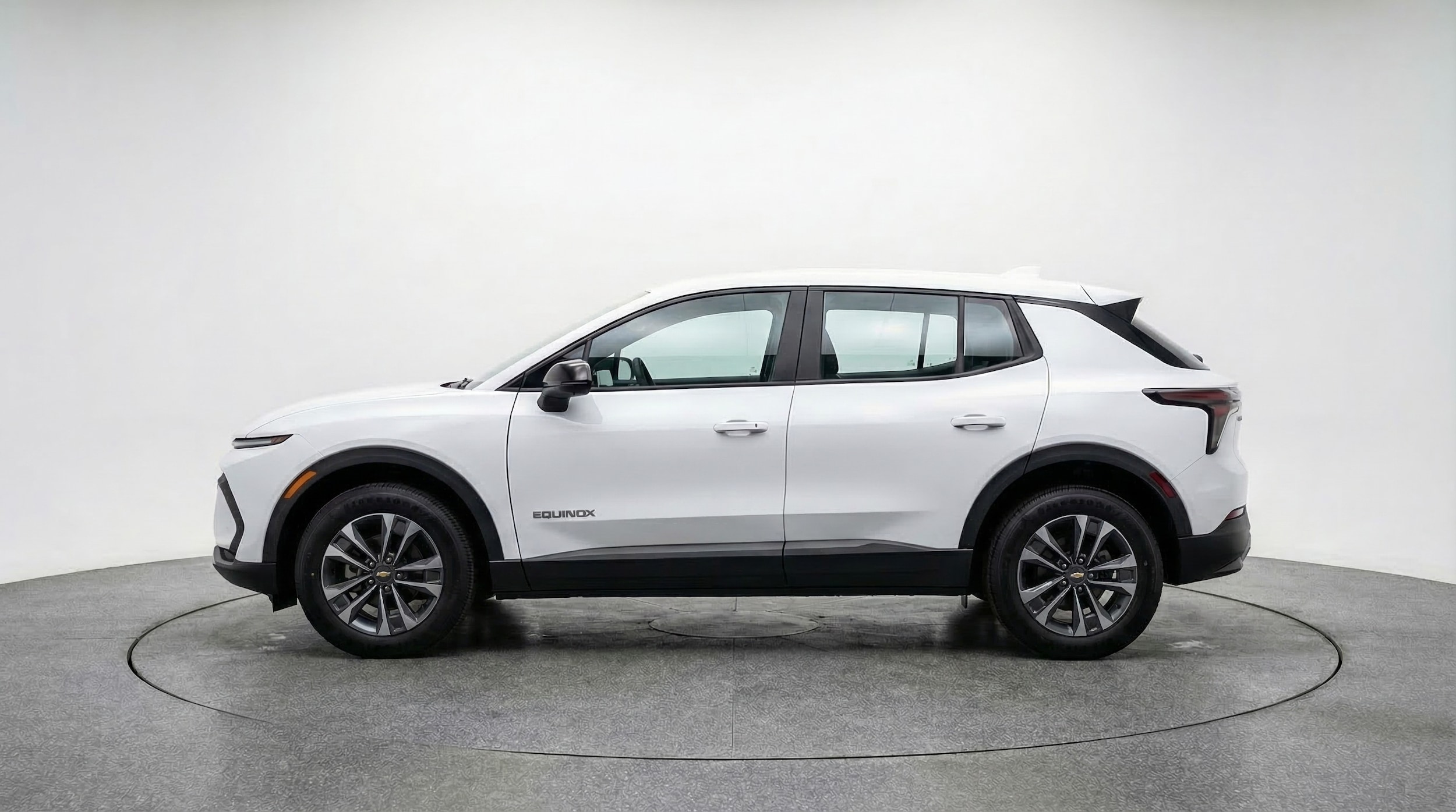 Thumbnail: 2025 Chevrolet Equinox - 4