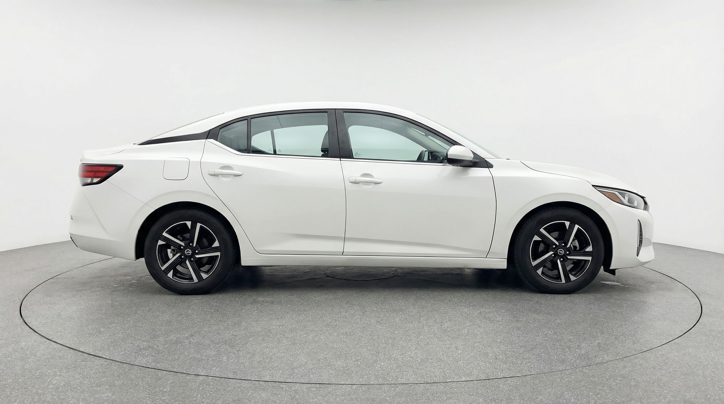 Thumbnail: 2025 Nissan Sentra - 8