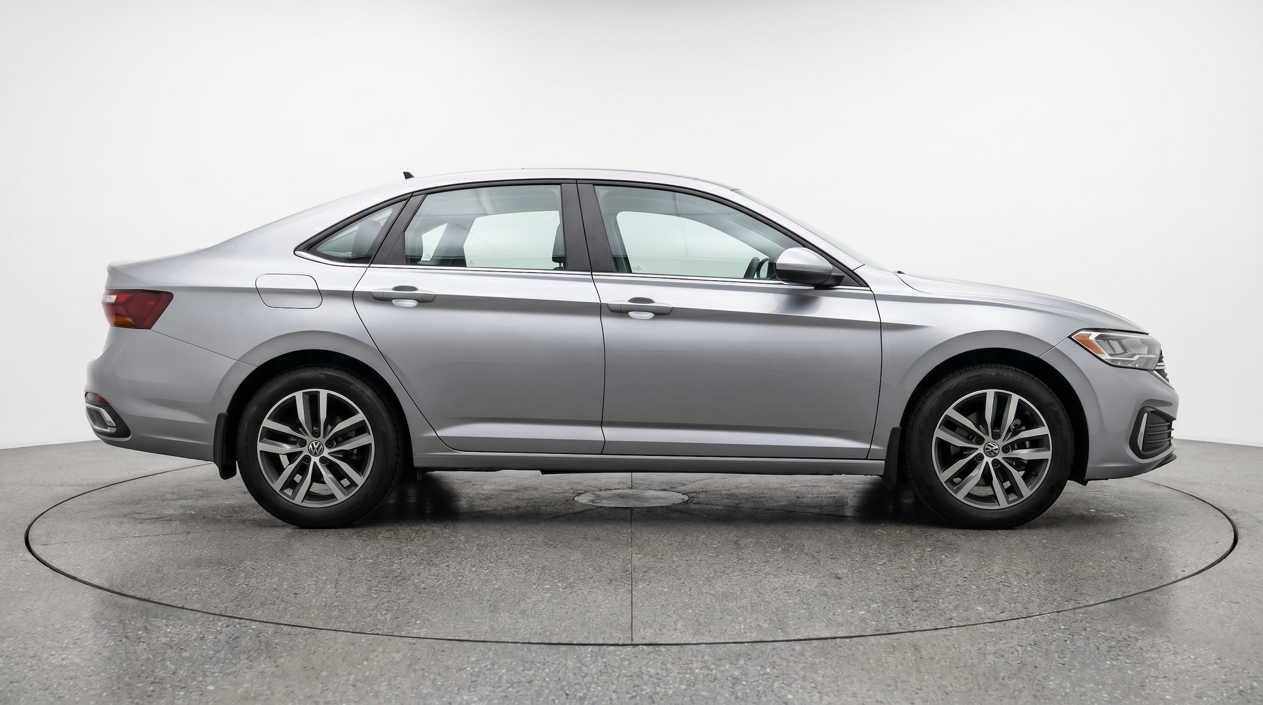Thumbnail: 2025 Volkswagen Jetta - 8