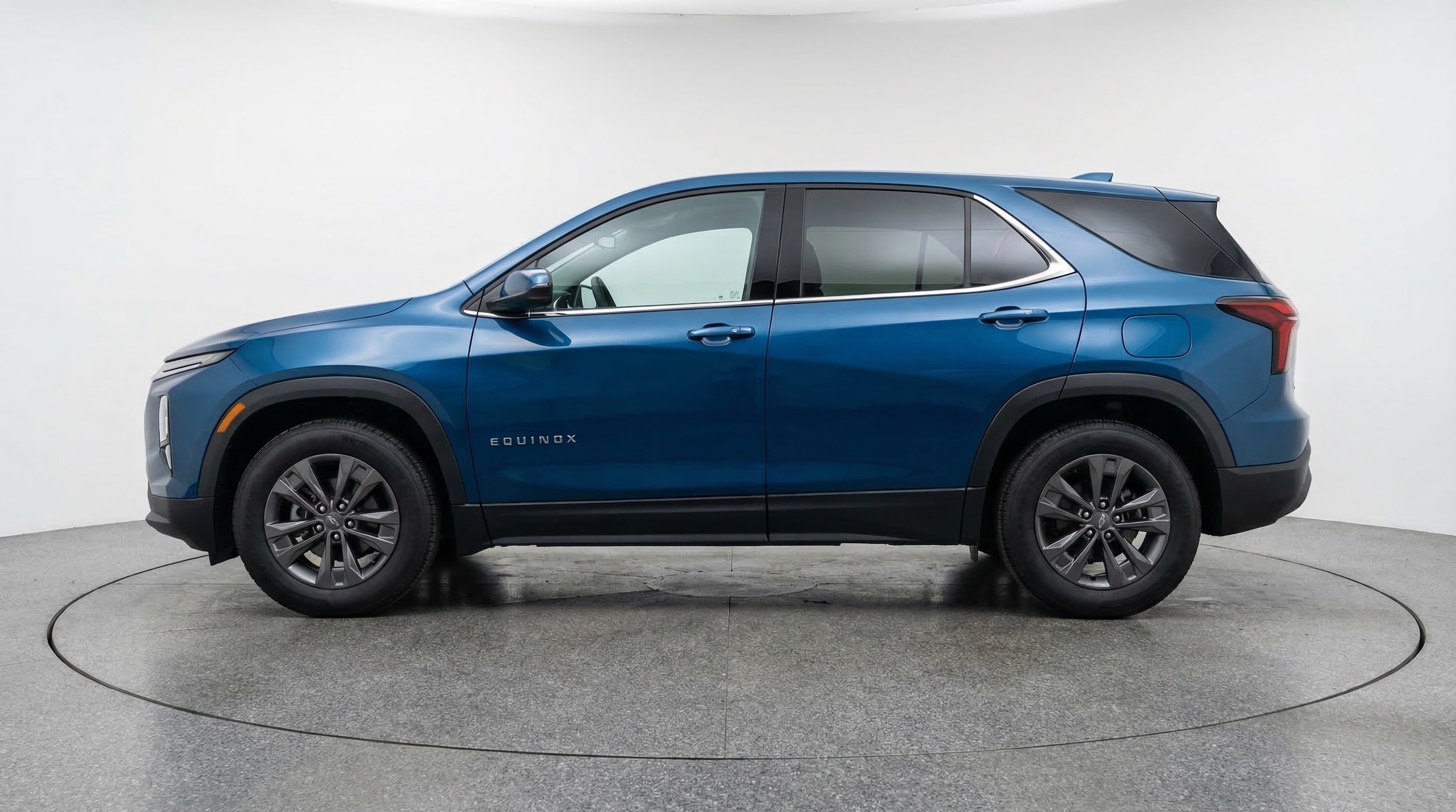 Thumbnail: 2025 Chevrolet Equinox - 4