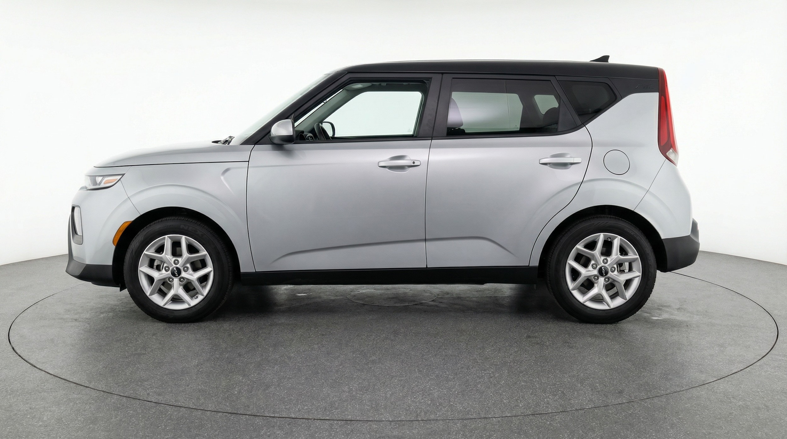 Thumbnail: 2025 Kia Soul - 4