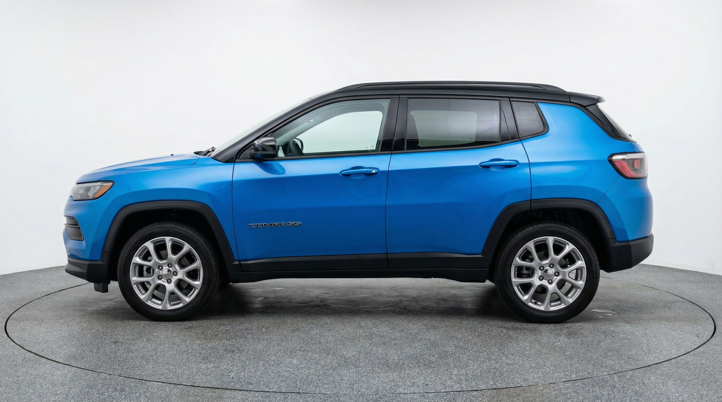 Thumbnail: 2025 Jeep Compass - 4