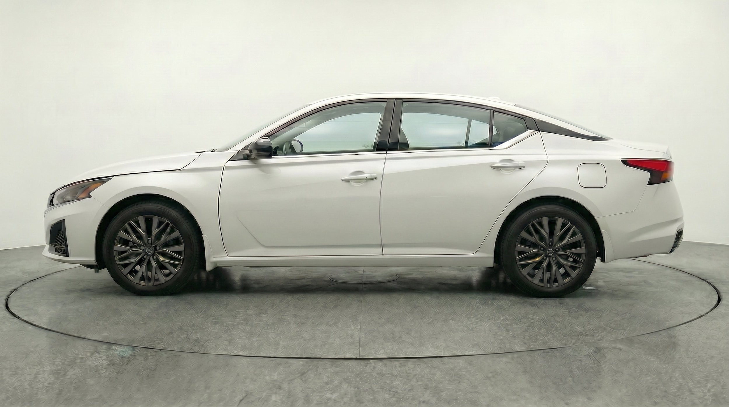 Thumbnail: 2026 Nissan Altima - 5